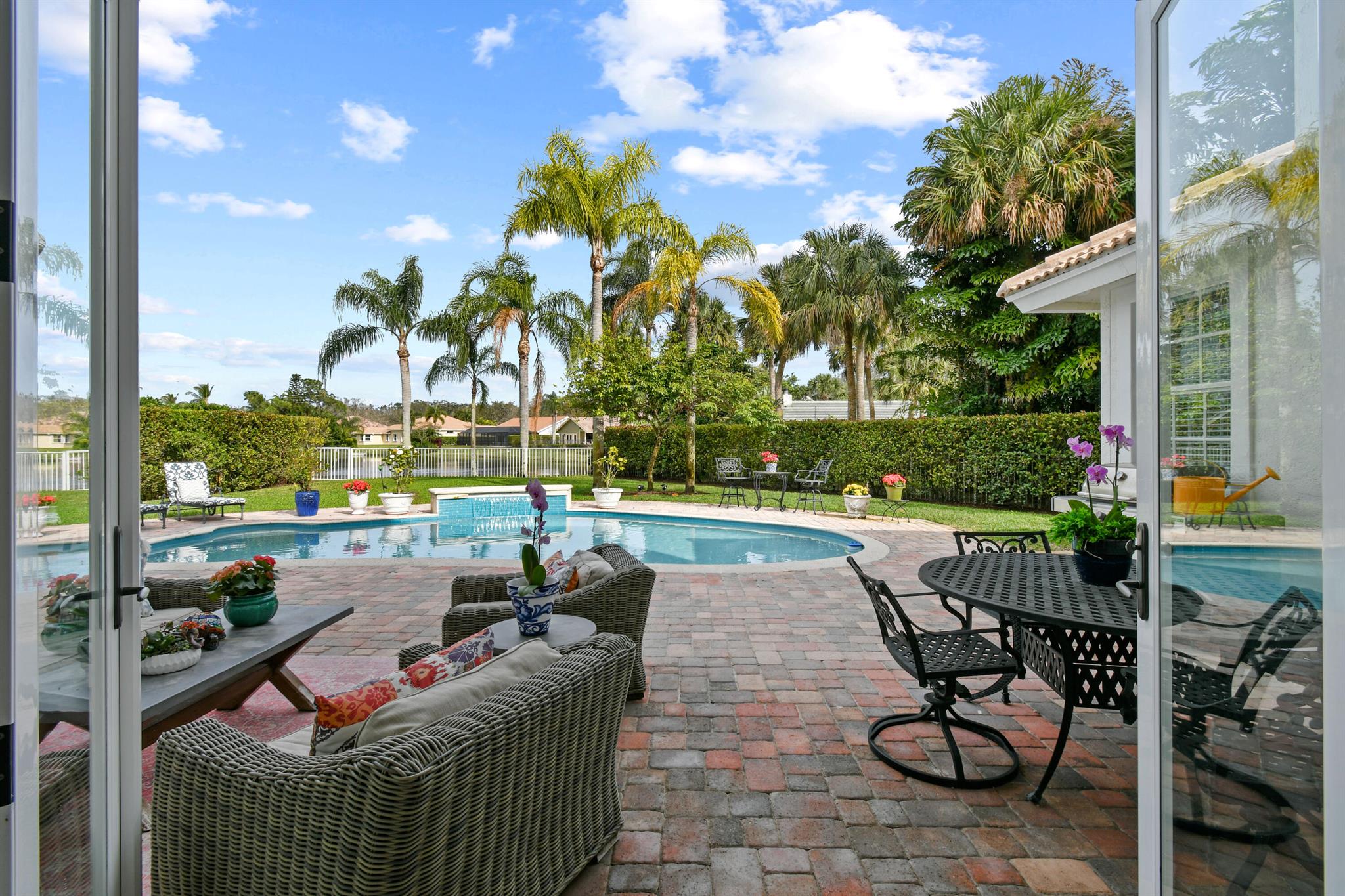 HERITAGE OAKS - Residential