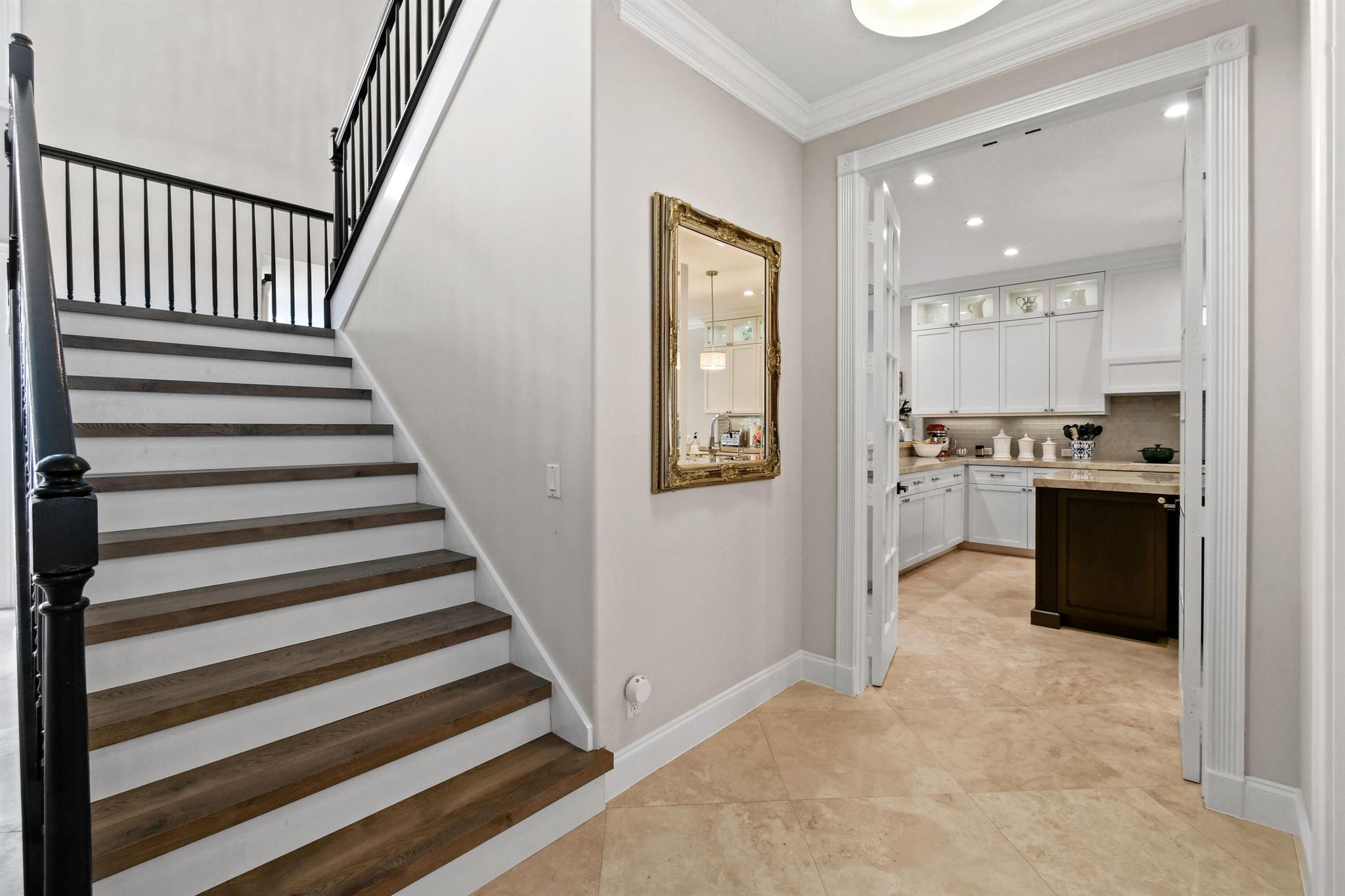 HERITAGE OAKS - Residential