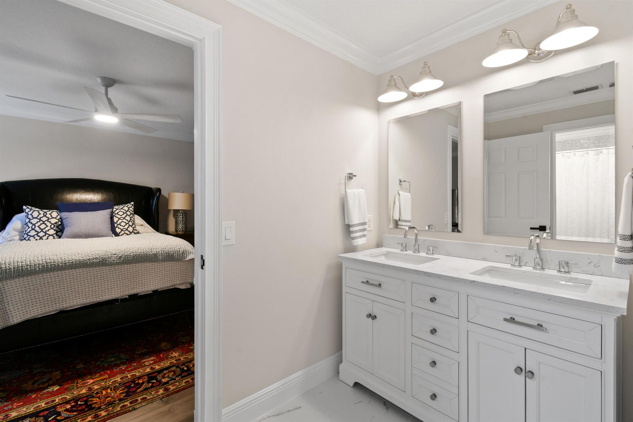 HERITAGE OAKS - Residential