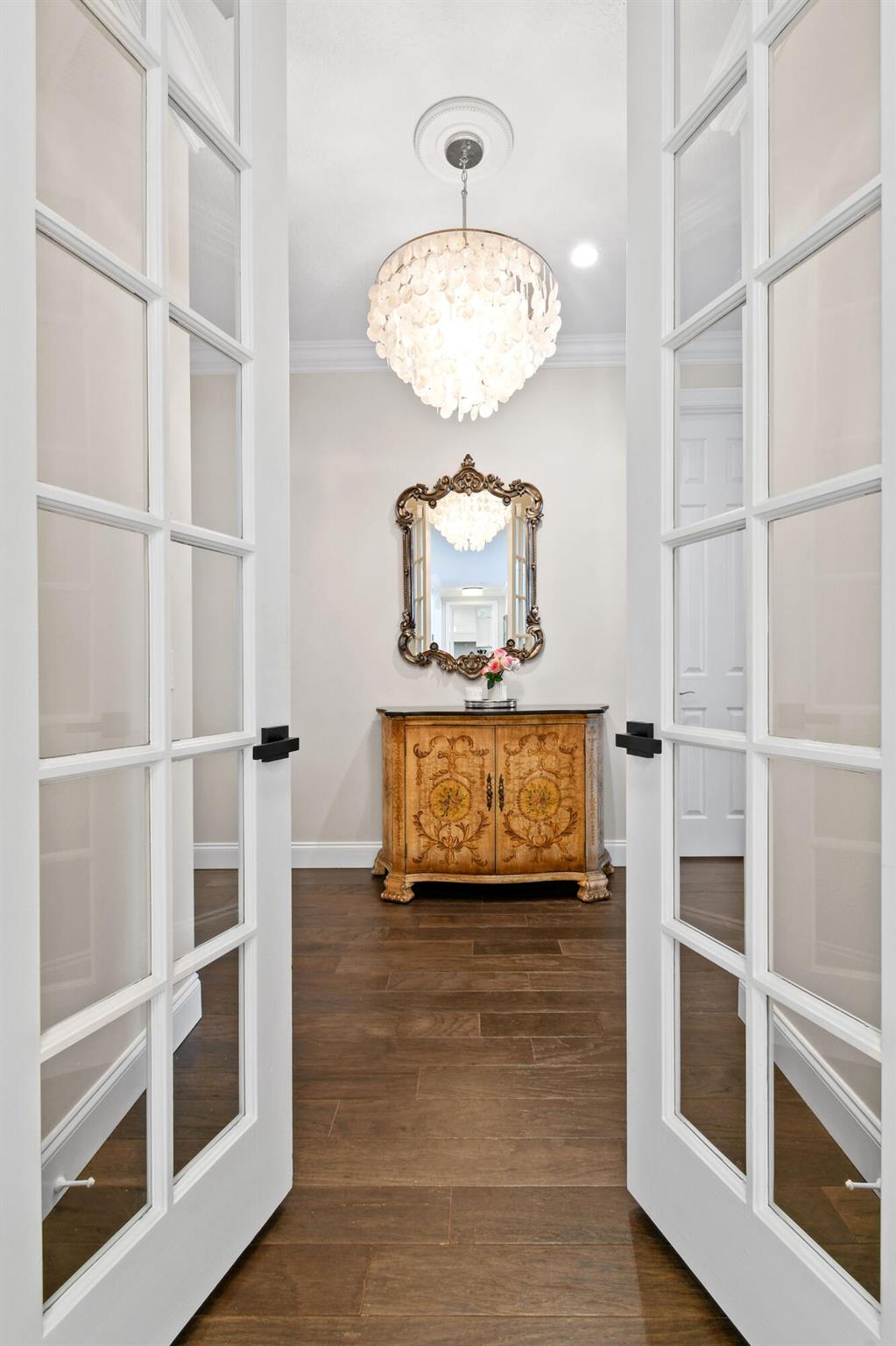 HERITAGE OAKS - Residential