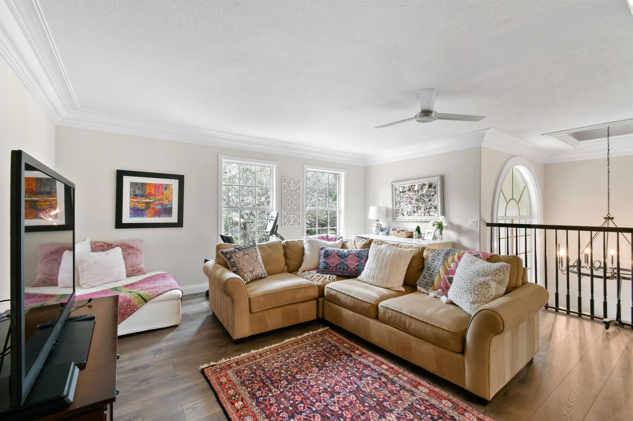 HERITAGE OAKS - Residential