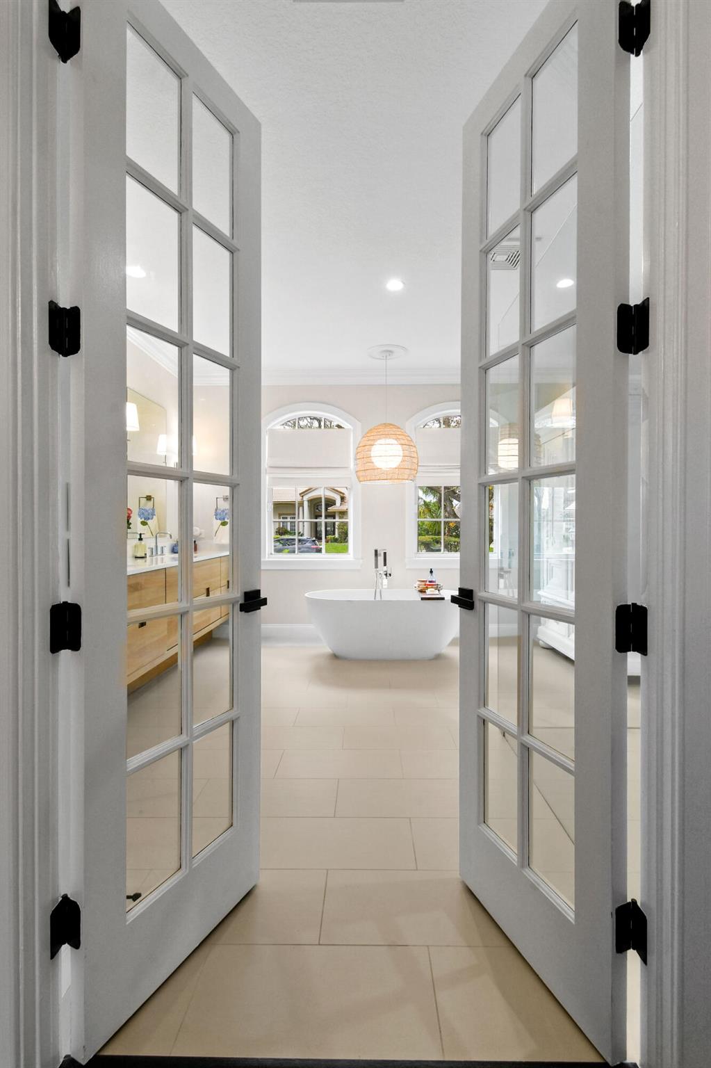 HERITAGE OAKS - Residential