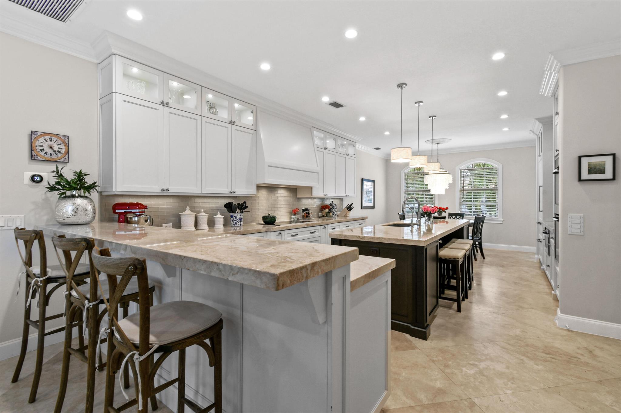 HERITAGE OAKS - Residential