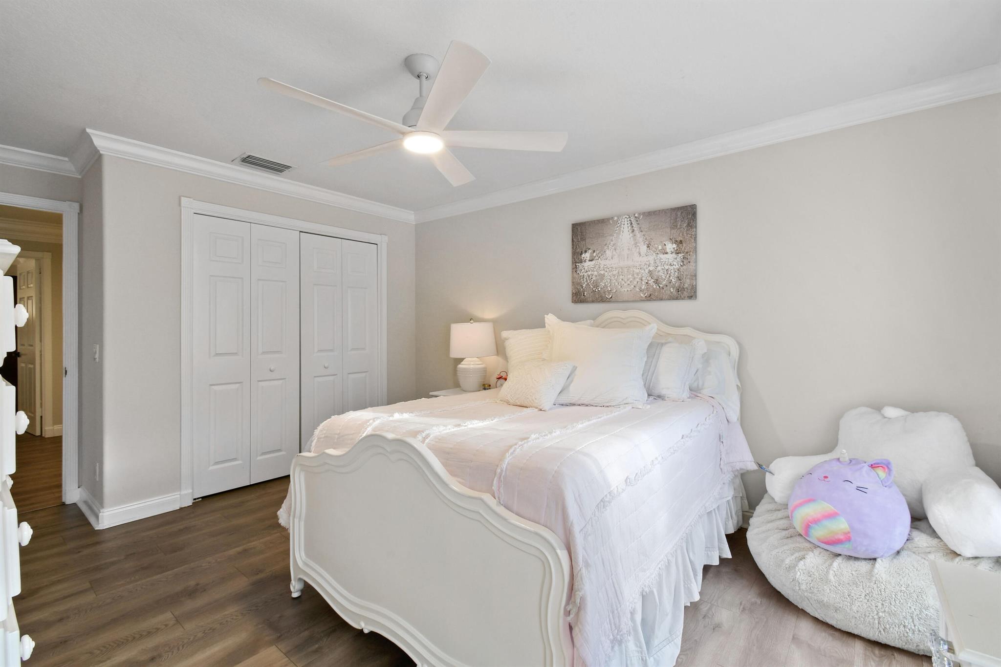 HERITAGE OAKS - Residential