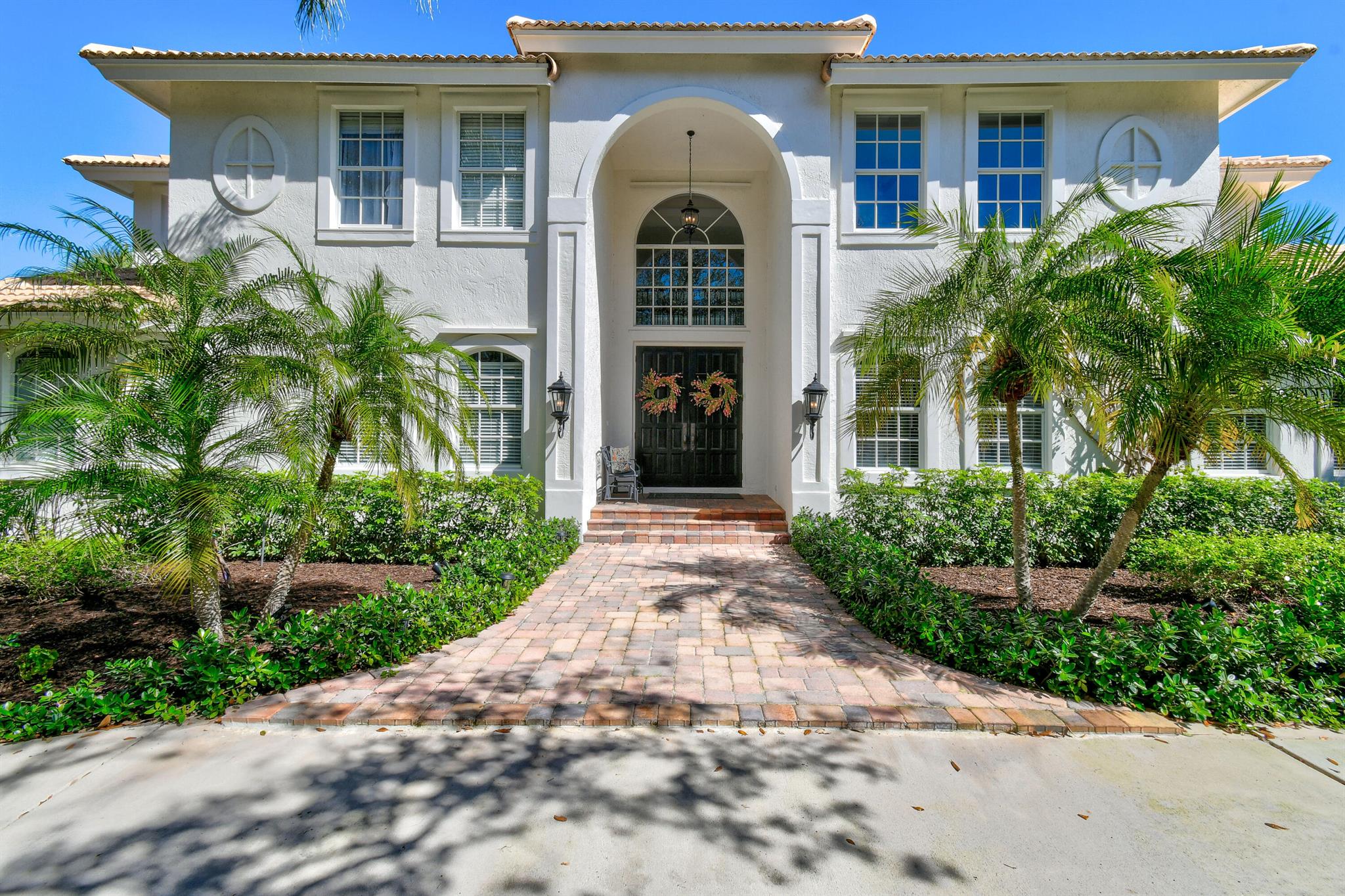 HERITAGE OAKS - Residential