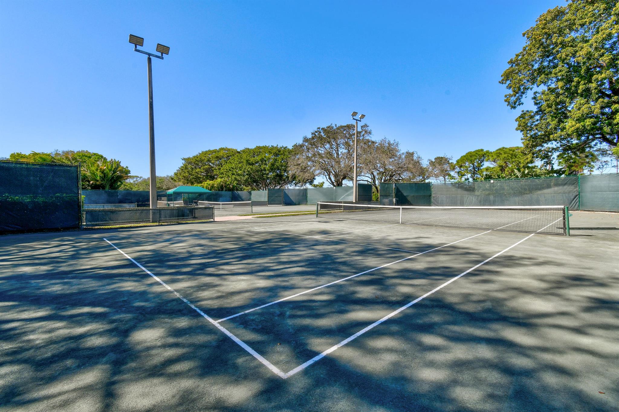 HERITAGE OAKS - Residential