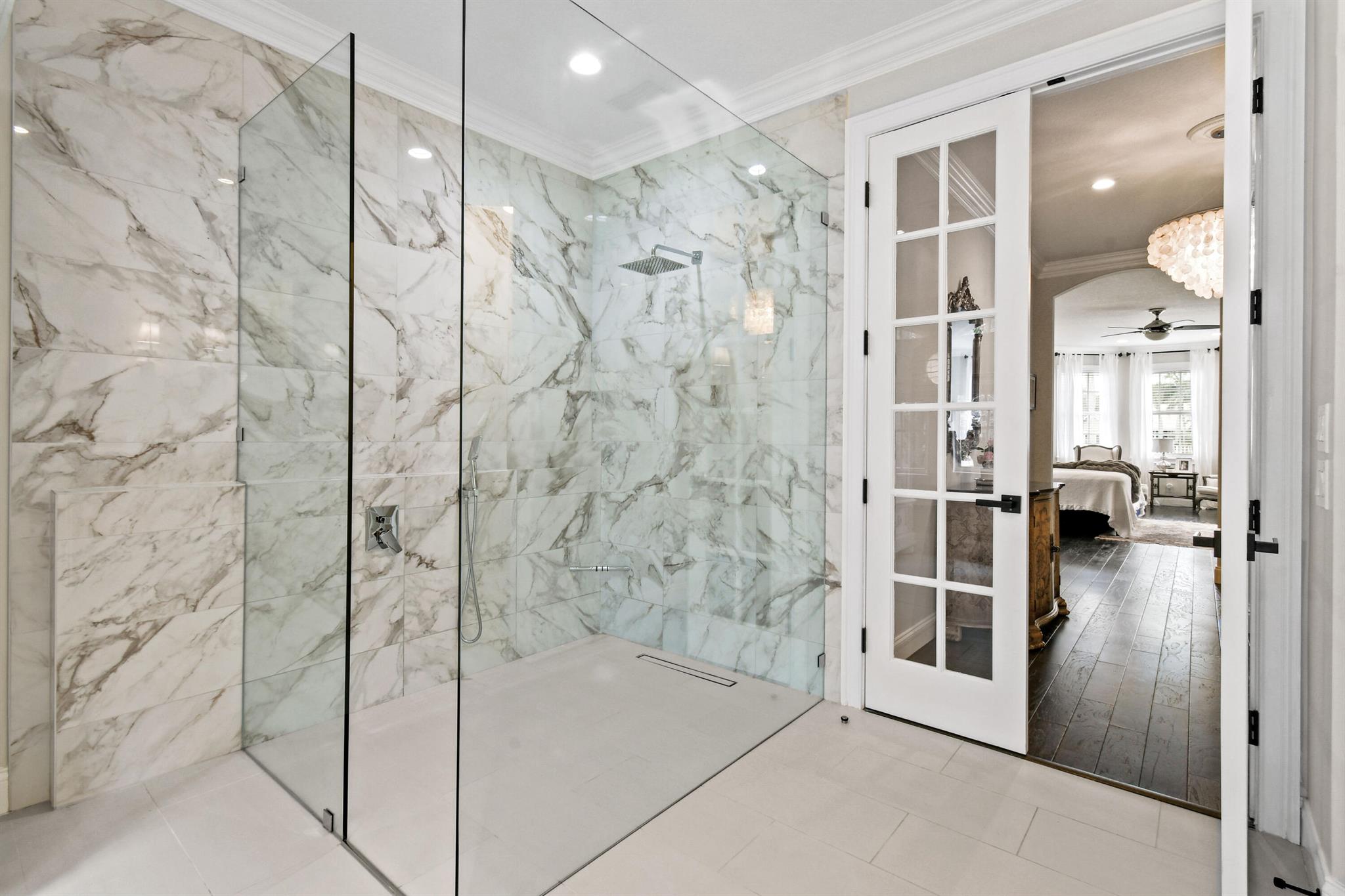 HERITAGE OAKS - Residential