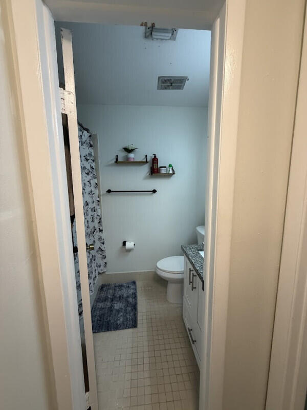 DEERWOOD TOWNHOMES - Residential