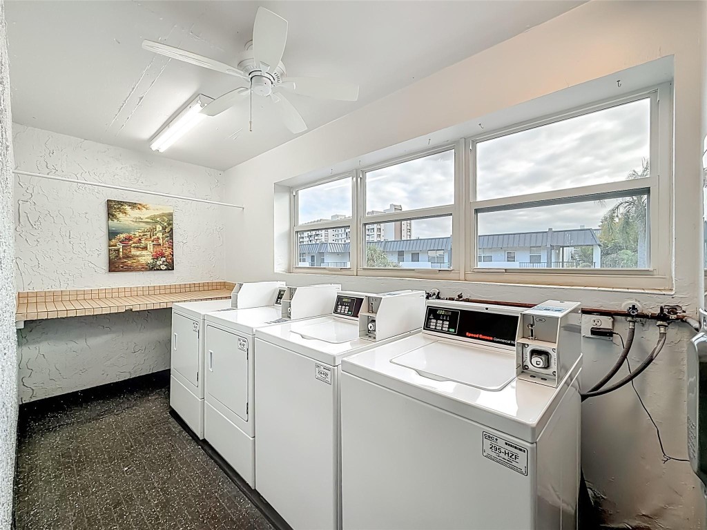 Island Club - Residential