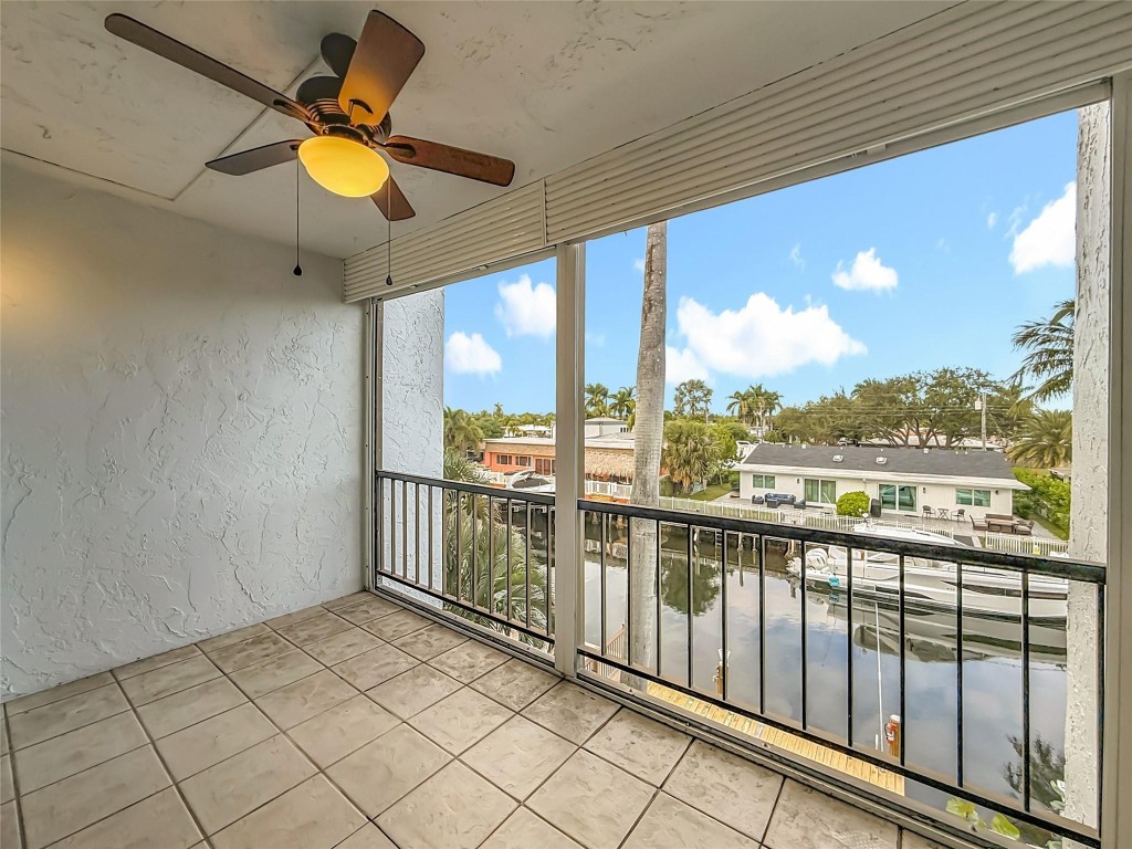 Island Club - Residential