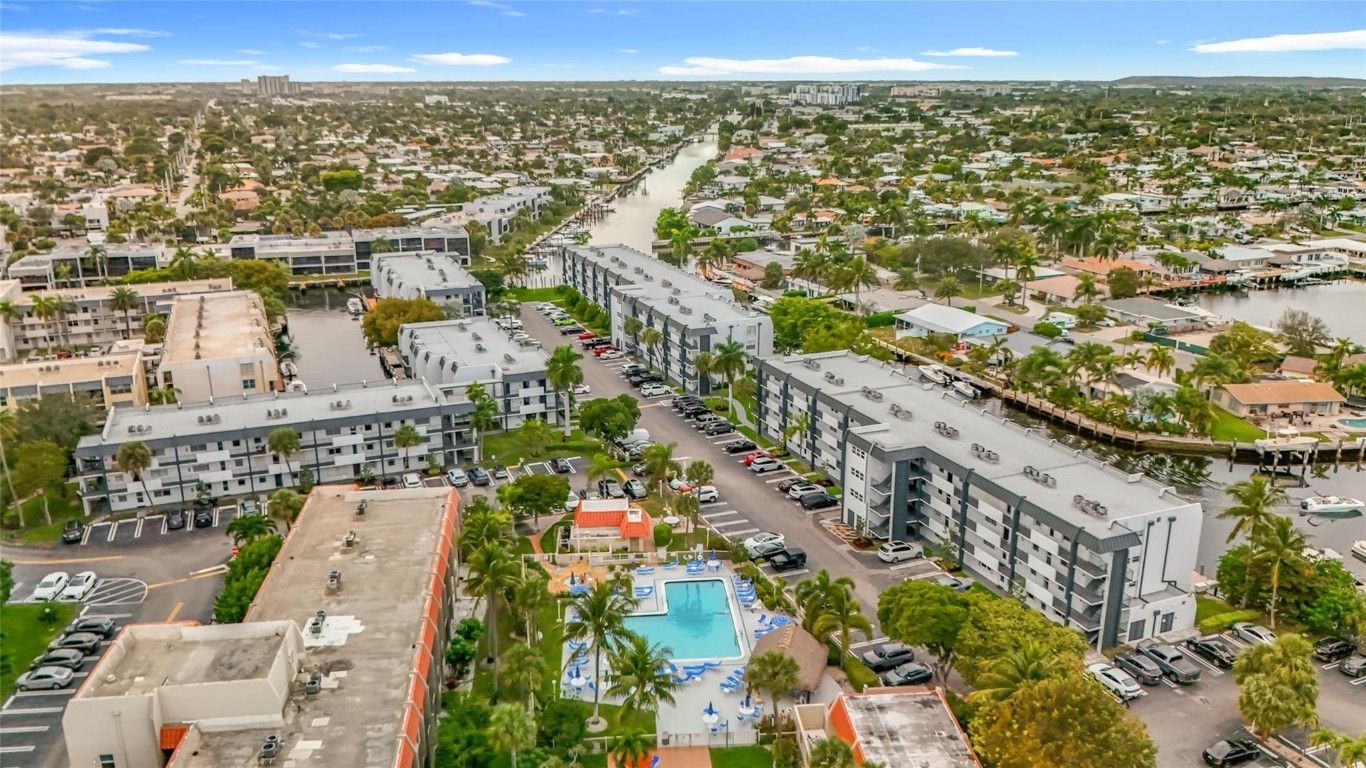 Island Club - Residential