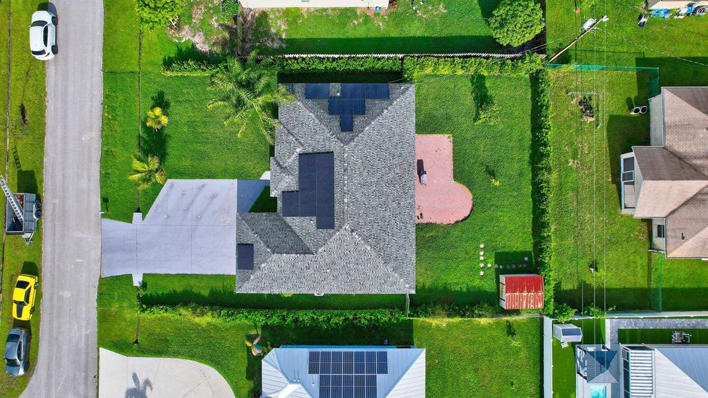 Photo of 423 SW Leona Drive, Port Saint Lucie, FL 34953 (MLS # R11001348)