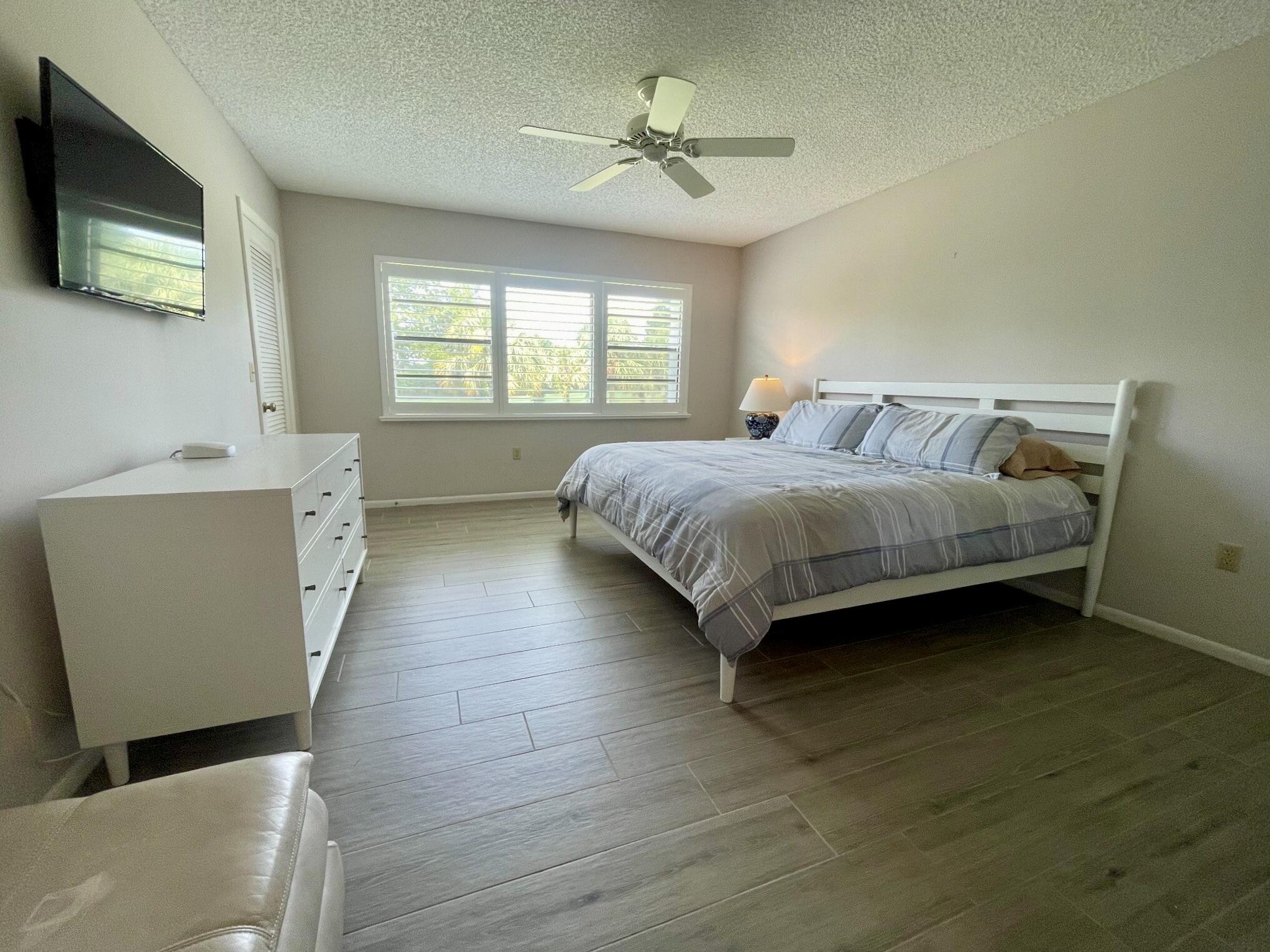 HUNTERS RUN; SOUTHPORT - Residential Lease