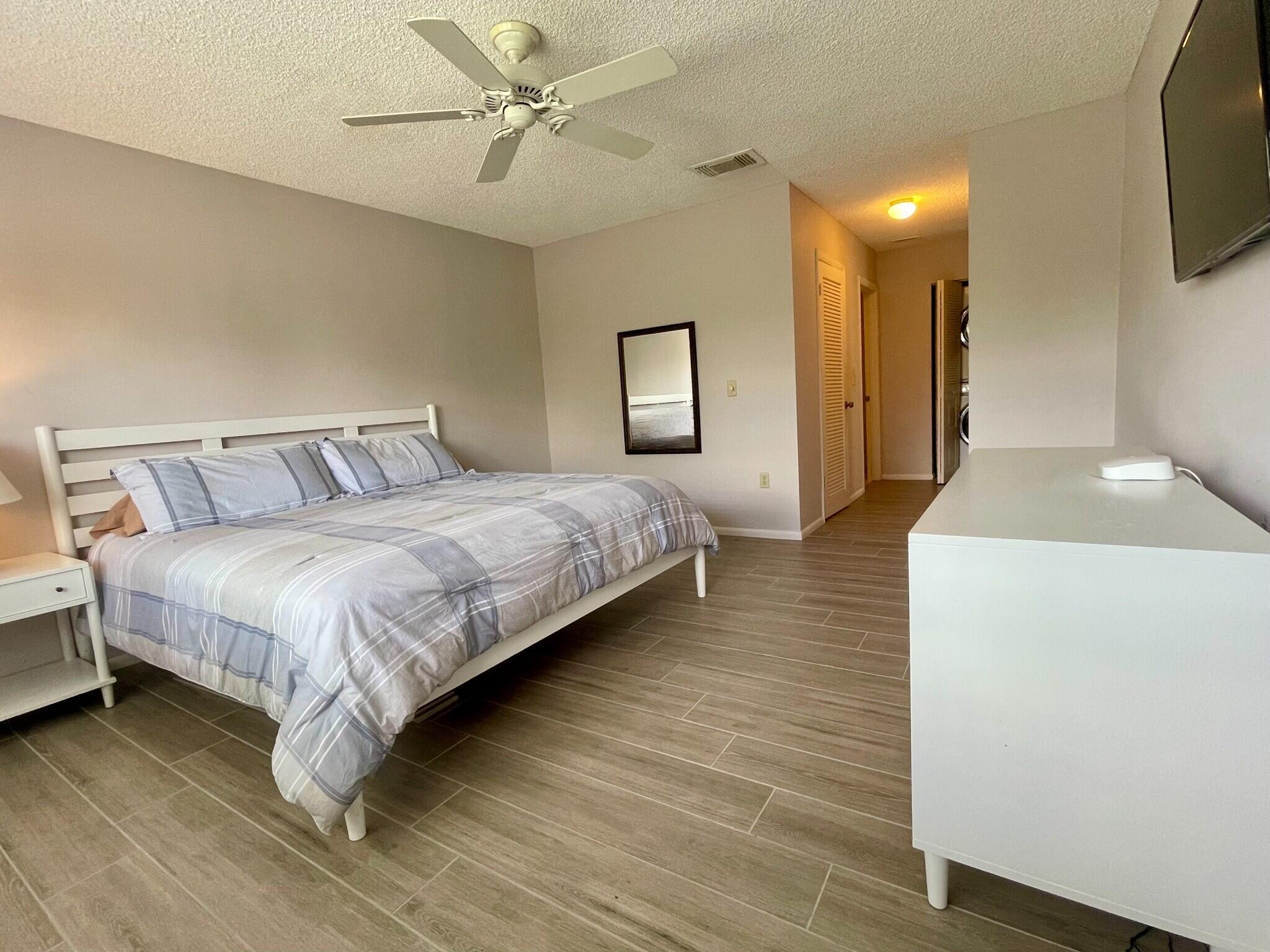 HUNTERS RUN; SOUTHPORT - Residential Lease