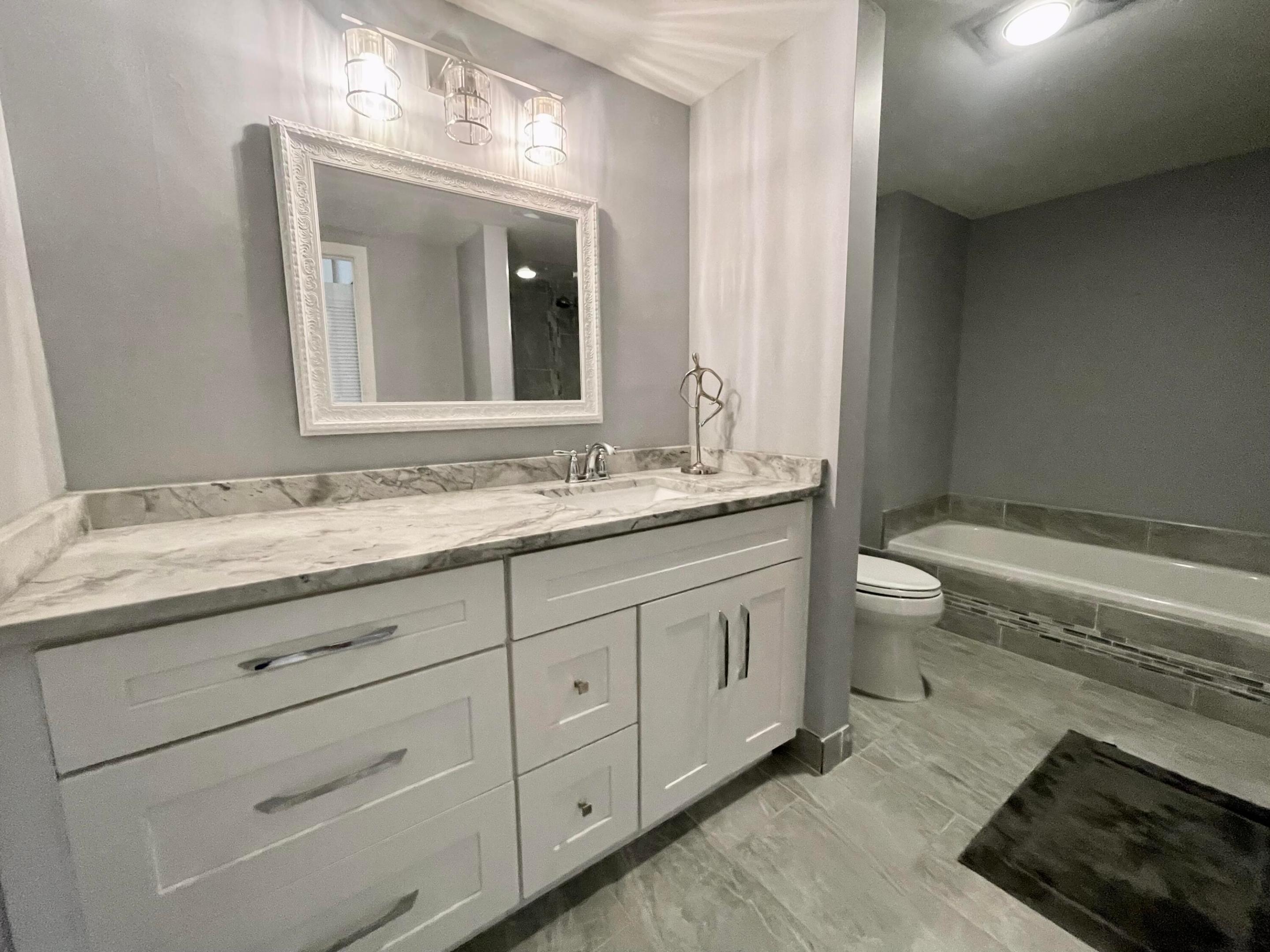 HUNTERS RUN; SOUTHPORT - Residential Lease