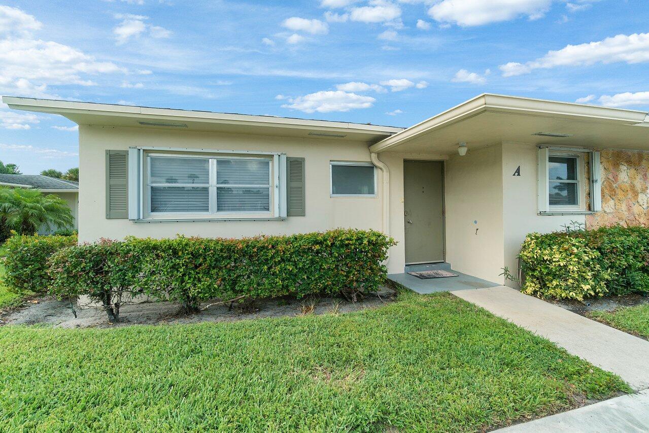 A charming and spacious 2-bedroom, 2-bathroom villa that has been recently renovated is now open for rent. The rooms are freshly painted and the closet doors are updated. Located in a secure and friendly neighborhood, the villa is part of a great community that features a clubhouse with a pool and various fun activities throughout the week. Additionally, the community has a library and game room. Please note that this is a 55+ community and a minimum credit score of 700 and income of 3 times the rent is required.