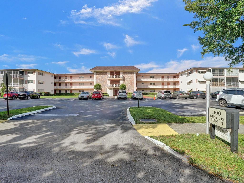 Photo of 1100 Hillcrest Court #312, Hollywood, FL 33021 (MLS # F10404907)