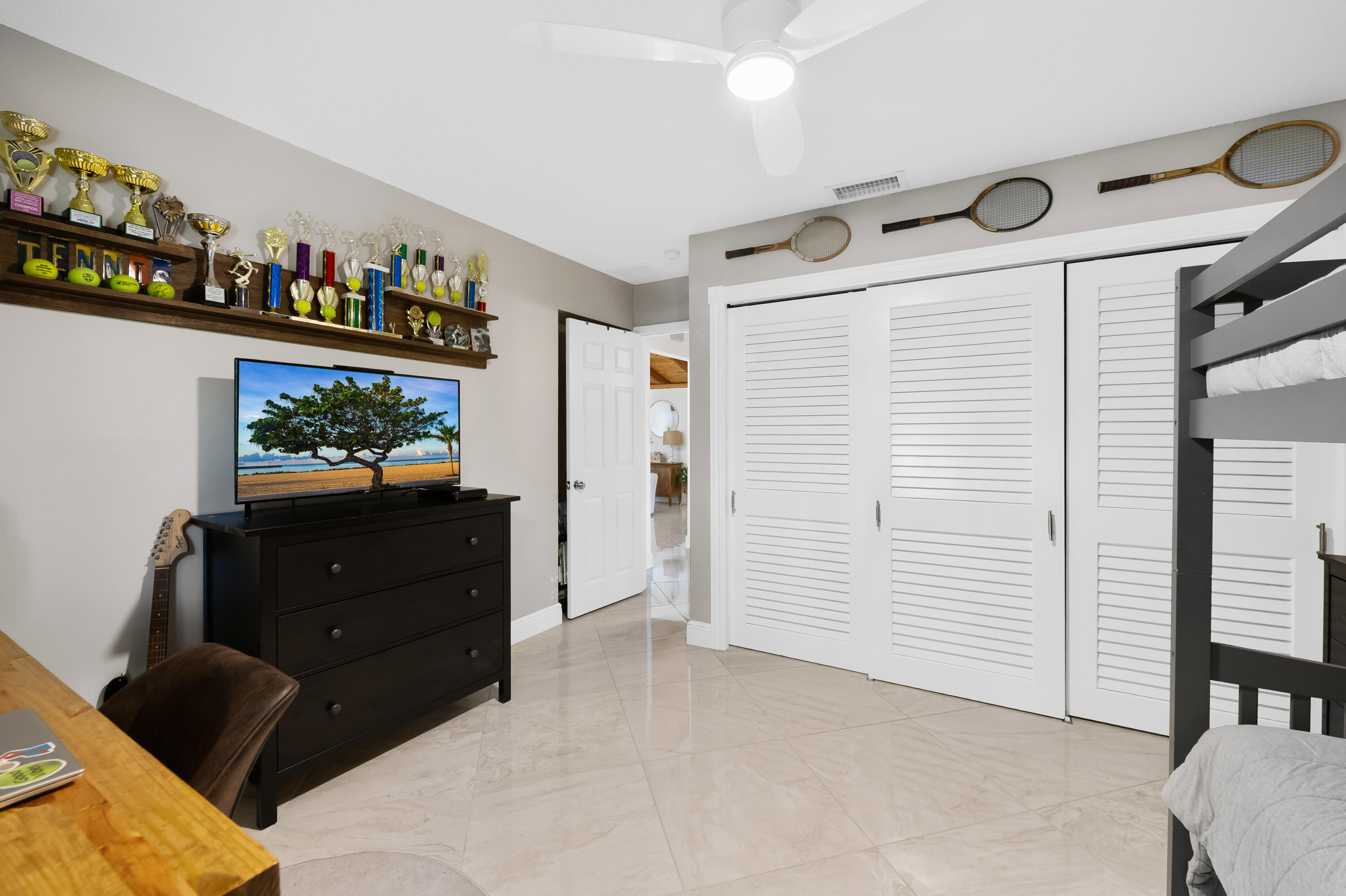 AMBERWOODS OF BOCA 1ST ADD - Residential