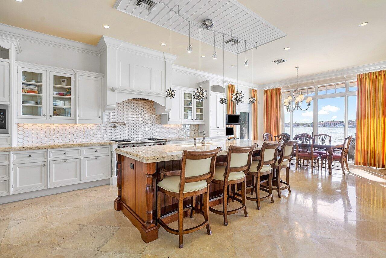 POINT MANALAPAN 2 - Residential