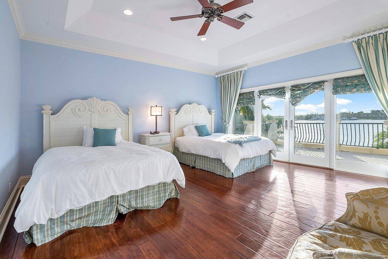 POINT MANALAPAN 2 - Residential