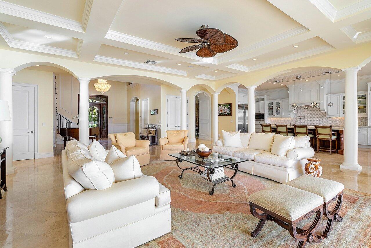 POINT MANALAPAN 2 - Residential