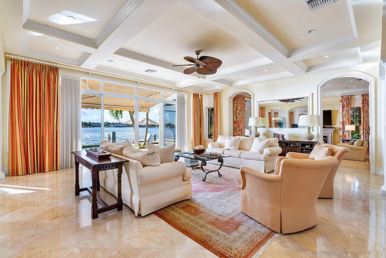 POINT MANALAPAN 2 - Residential