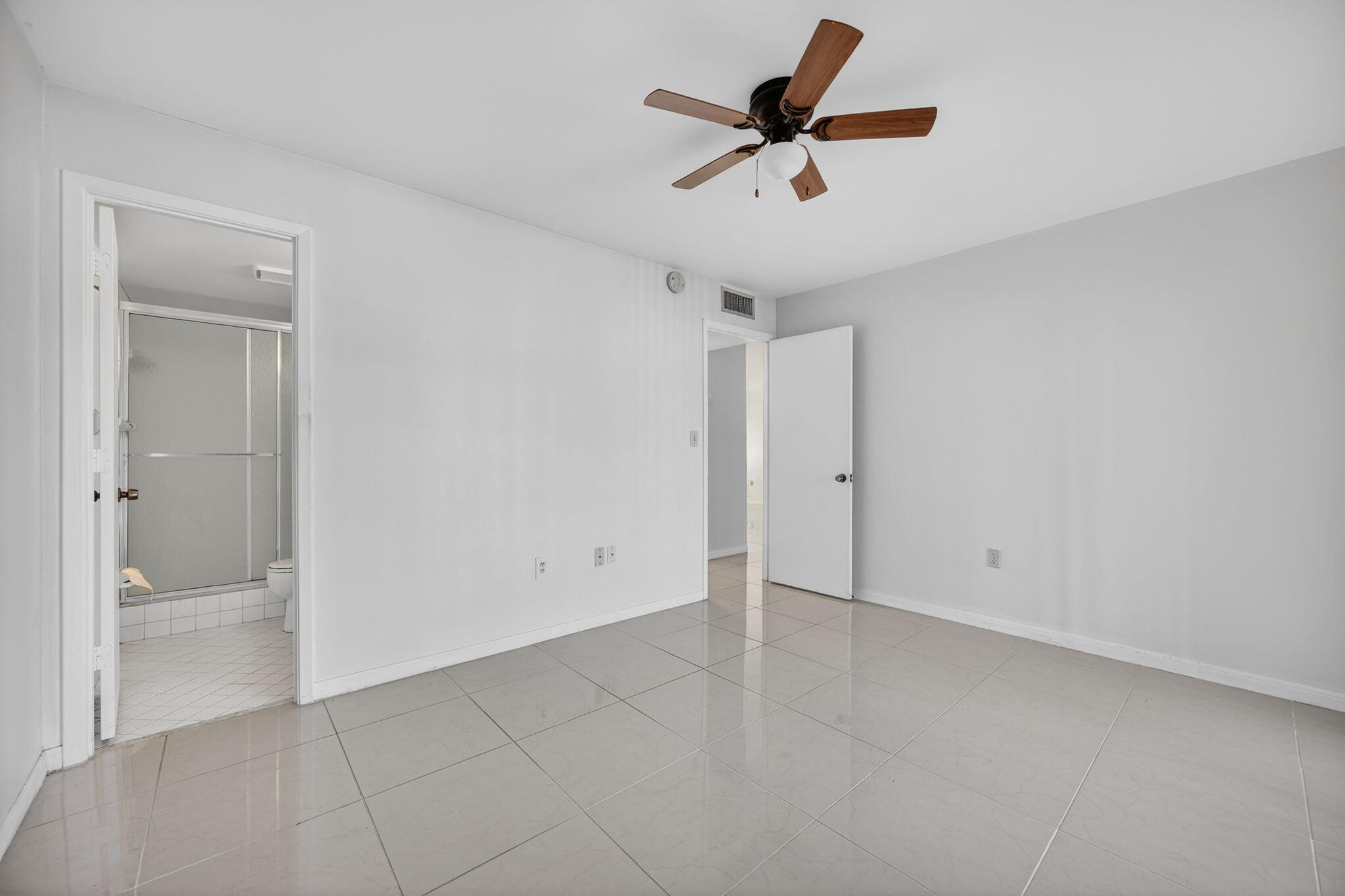 CUTLER CREEK VILLAGE CONDO - Residential