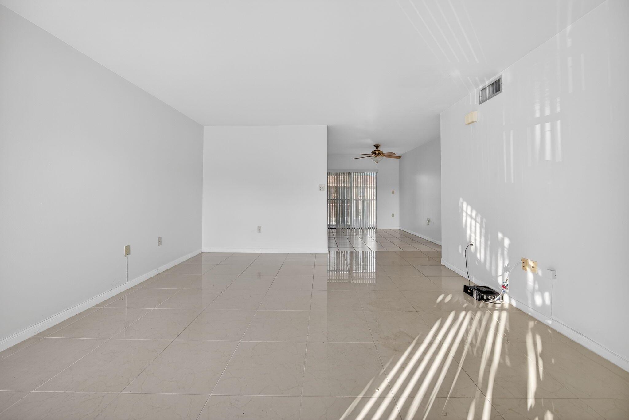 CUTLER CREEK VILLAGE COND - Residential