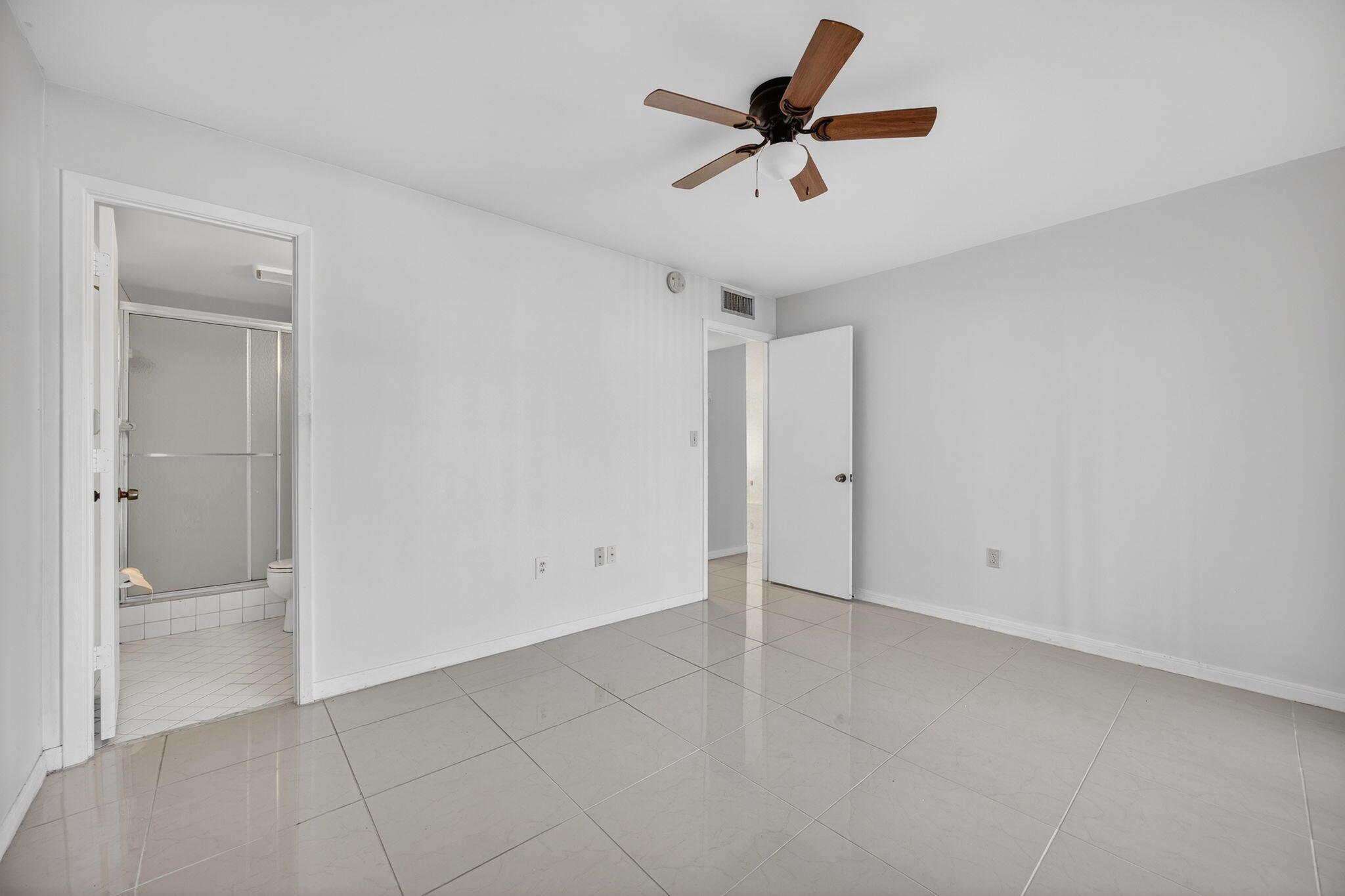 CUTLER CREEK VILLAGE COND - Residential