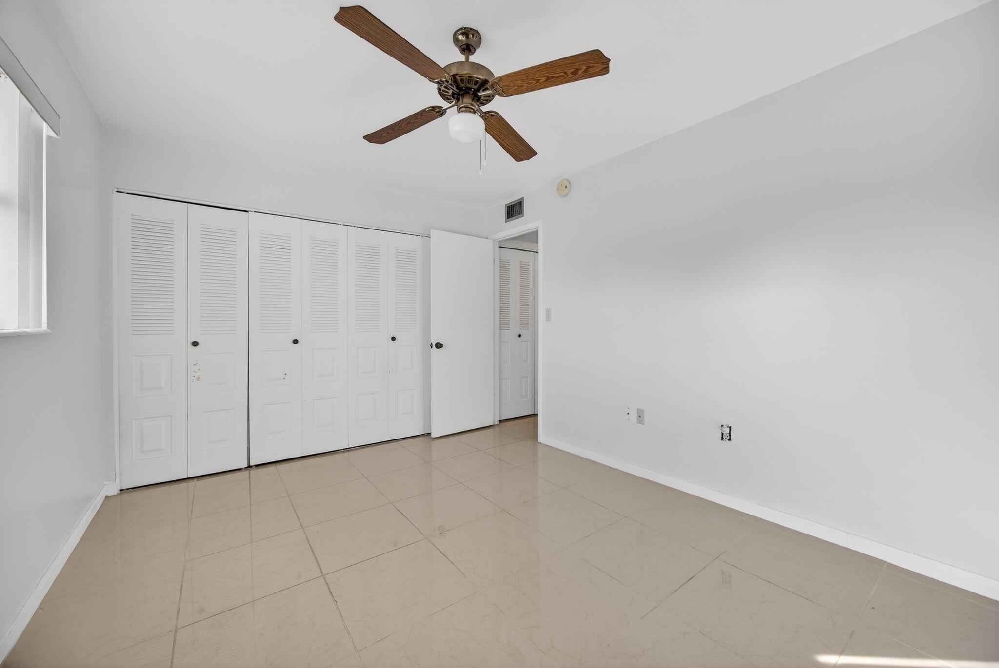 CUTLER CREEK VILLAGE COND - Residential