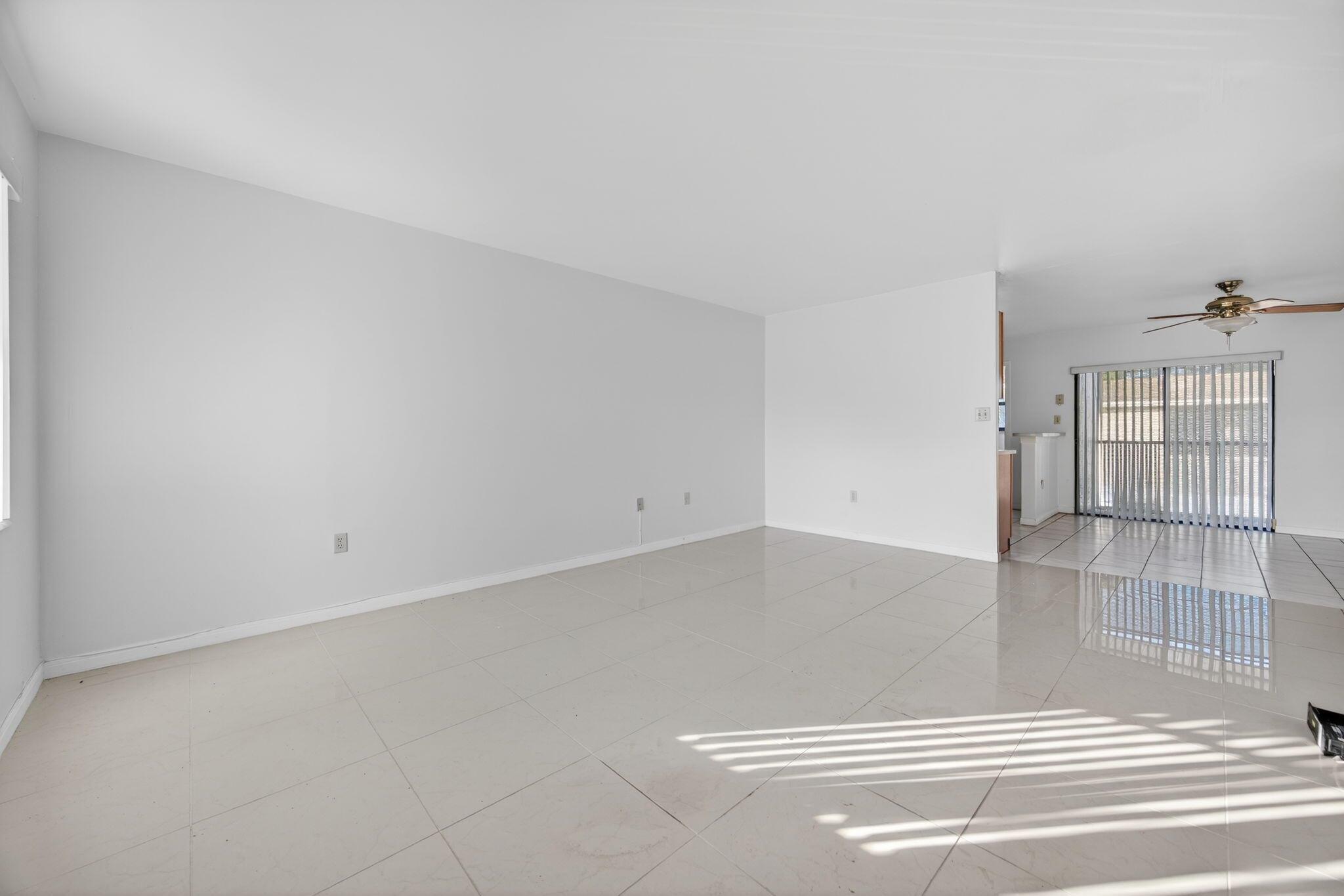 CUTLER CREEK VILLAGE COND - Residential