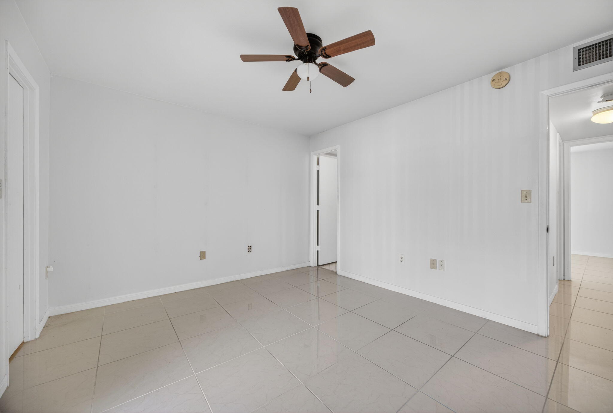 CUTLER CREEK VILLAGE CONDO - Residential