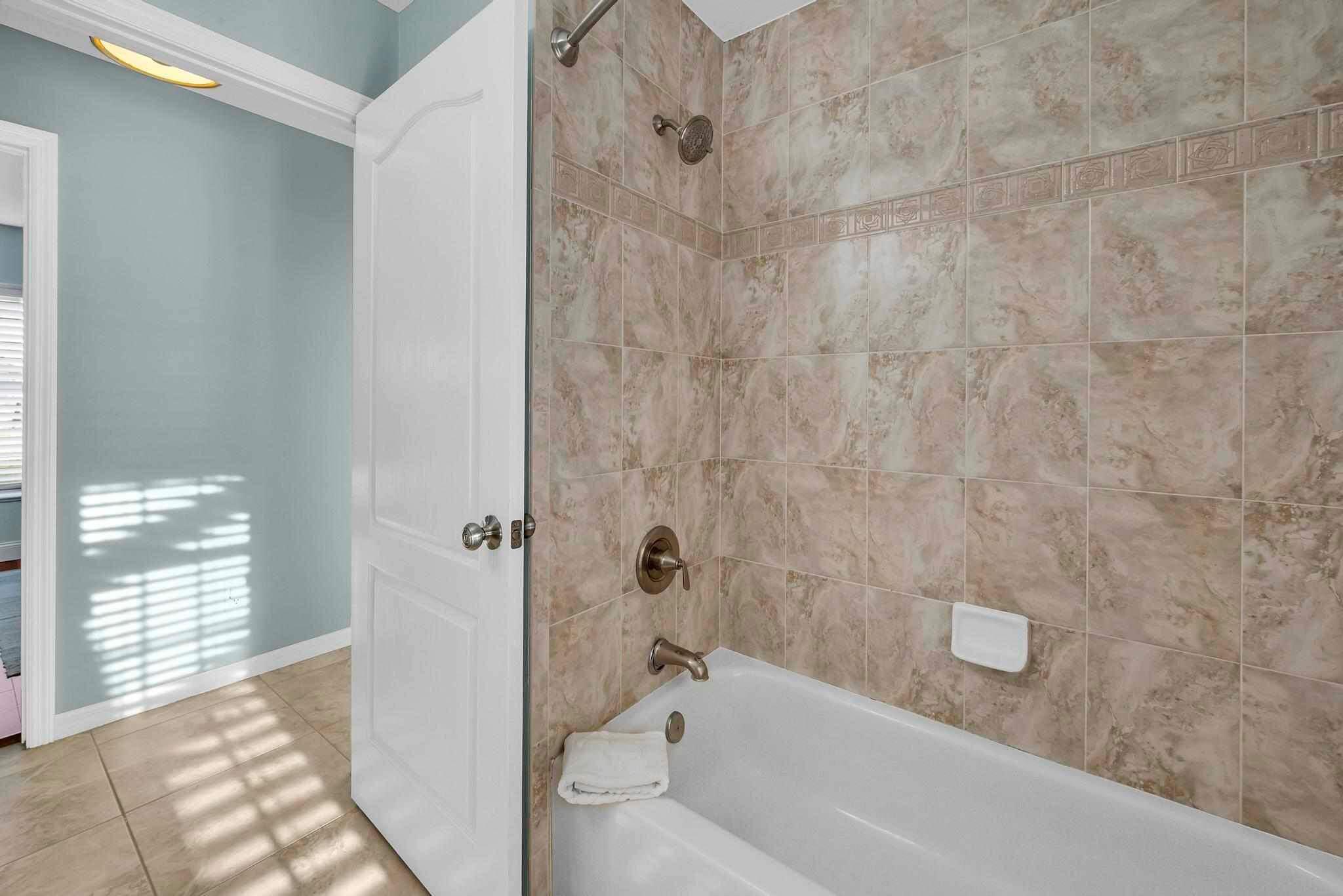 PORT ST LUCIE SECTION 45 - Residential Lease