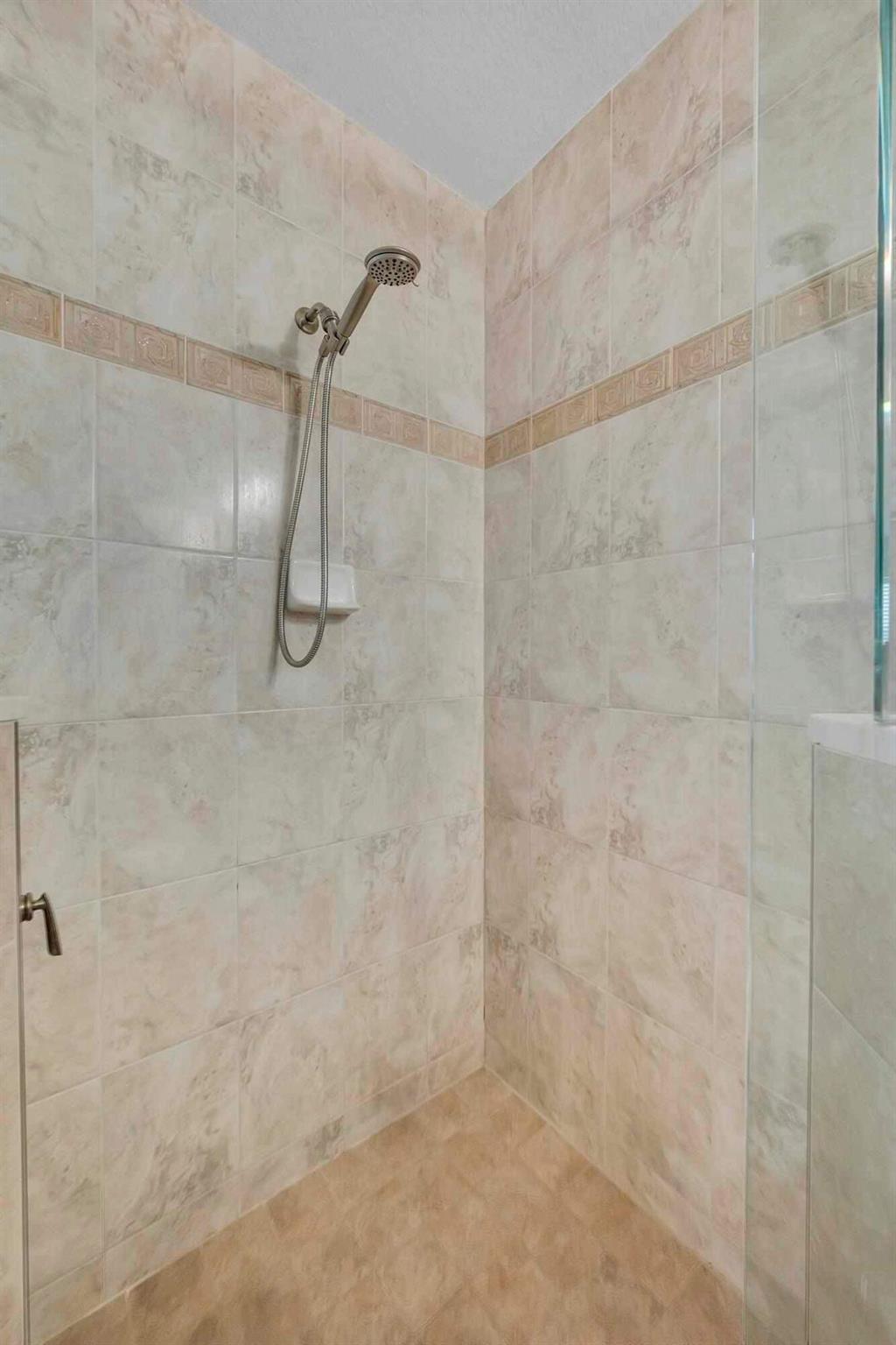 PORT ST LUCIE SECTION 45 - Residential Lease