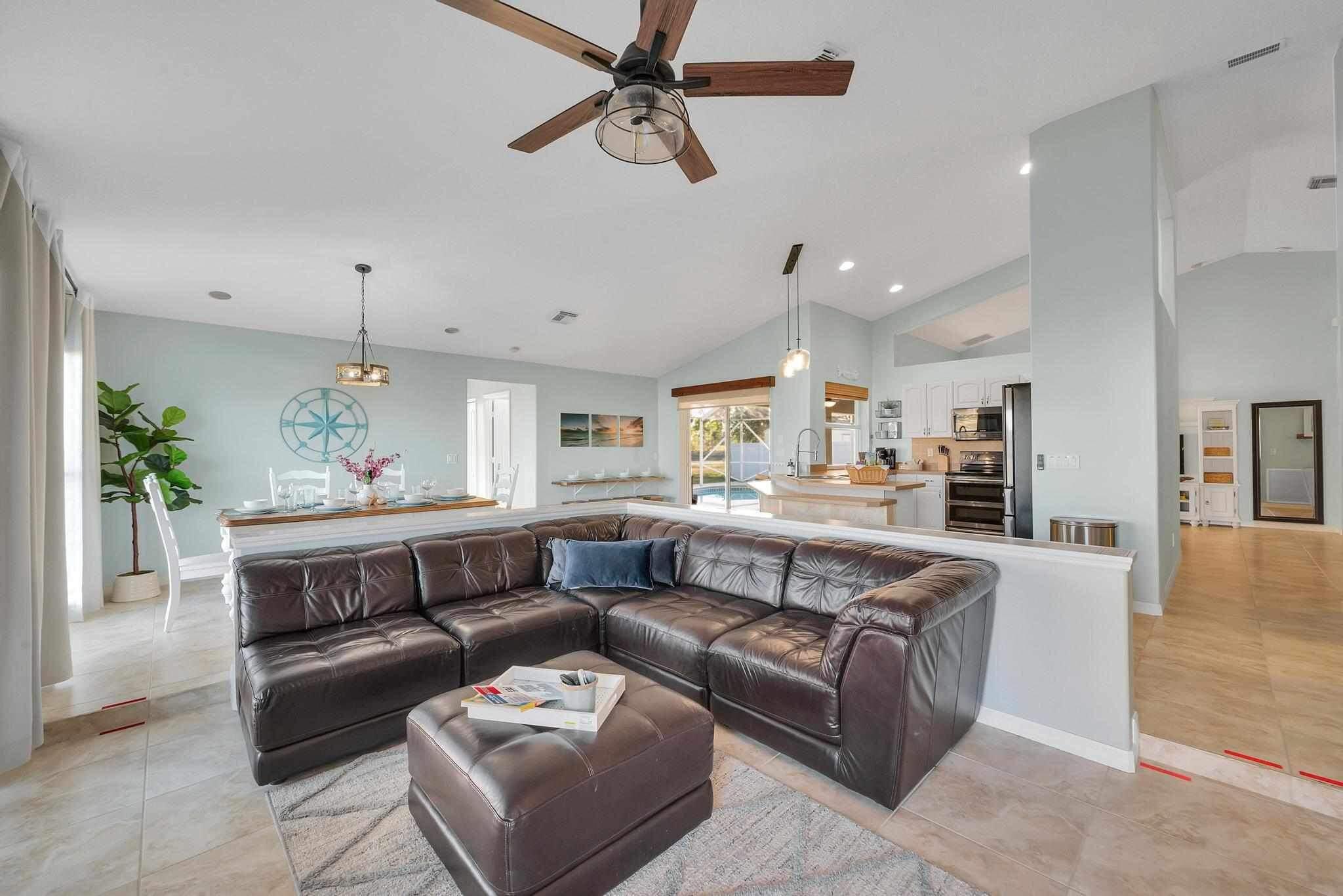 PORT ST LUCIE SECTION 45 - Residential Lease
