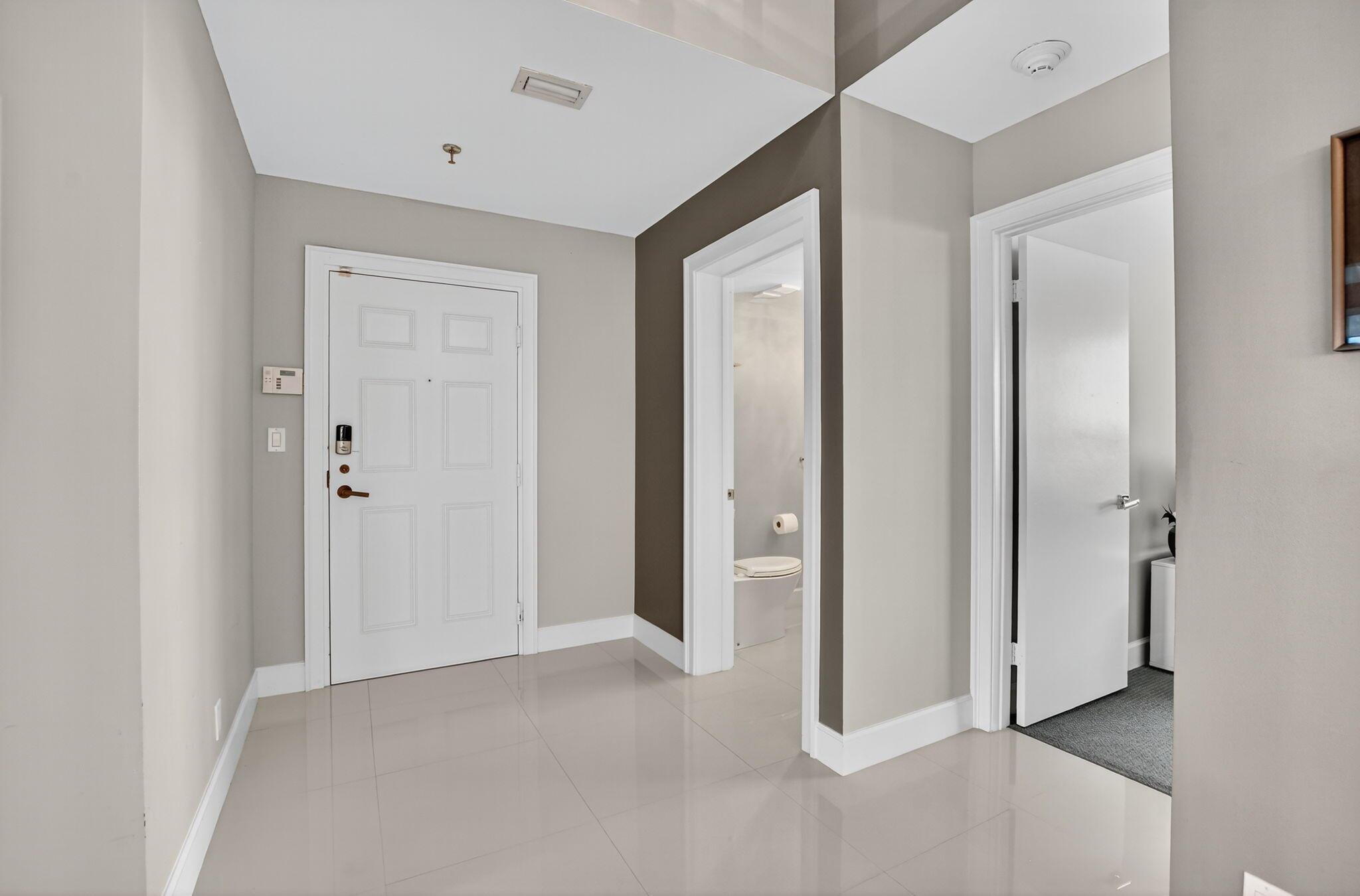 REGENCY AT BOCA POINTE - Residential Lease