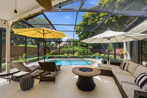 Photo of 2576 LA CRISTAL Circle, Palm Beach Gardens, FL 33410 (MLS # B26073727)
