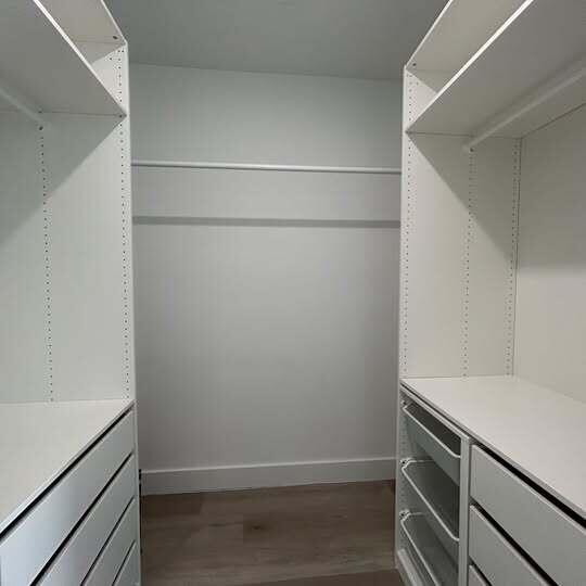 OAKS PLACE - Residential