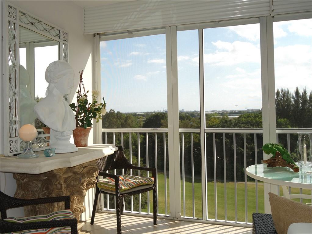 Palm Aire - Residential