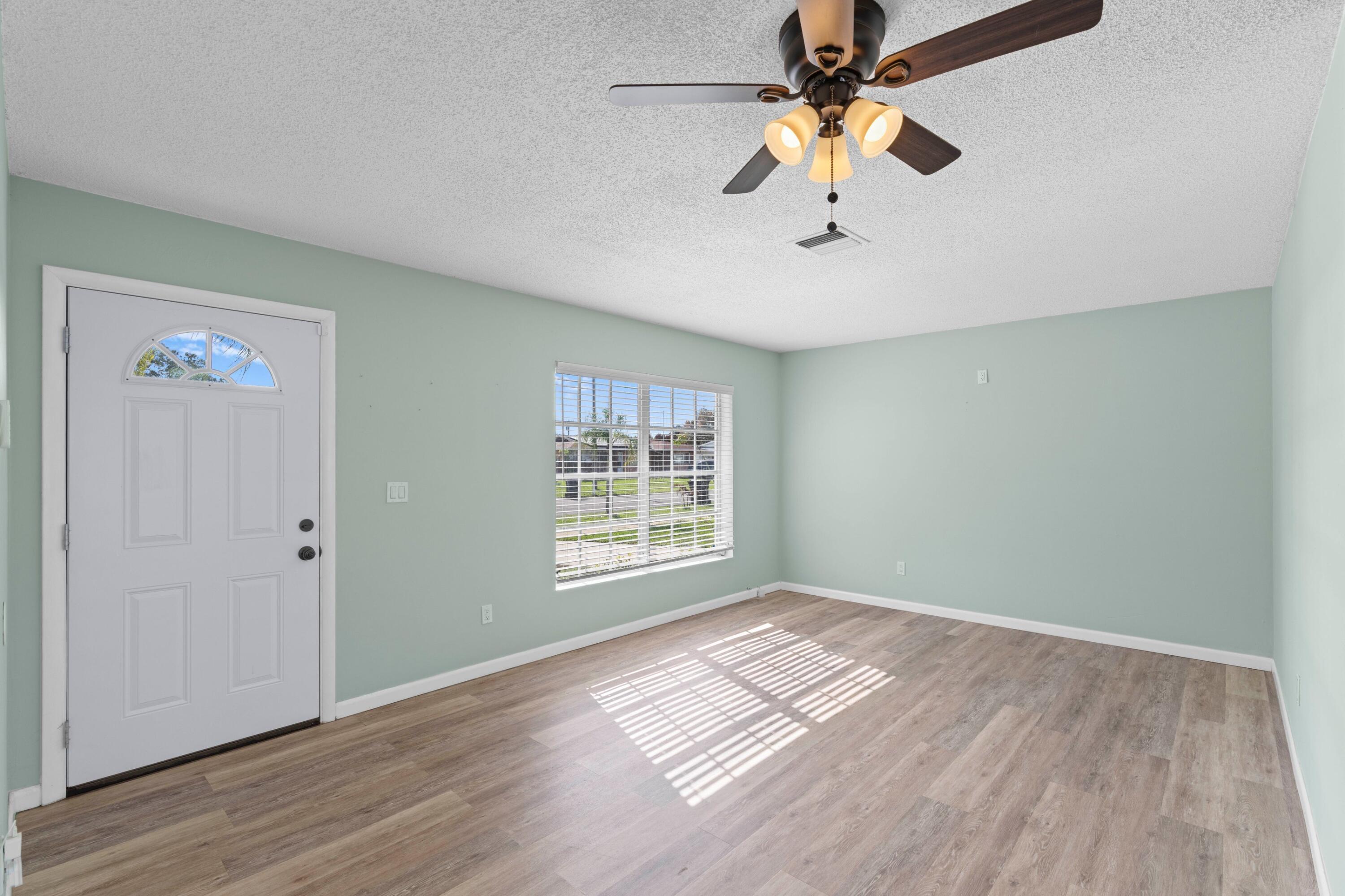 PORT ST LUCIE SECTION 45 - Residential