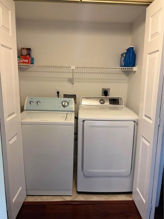 COCO PARC CONDO - Residential