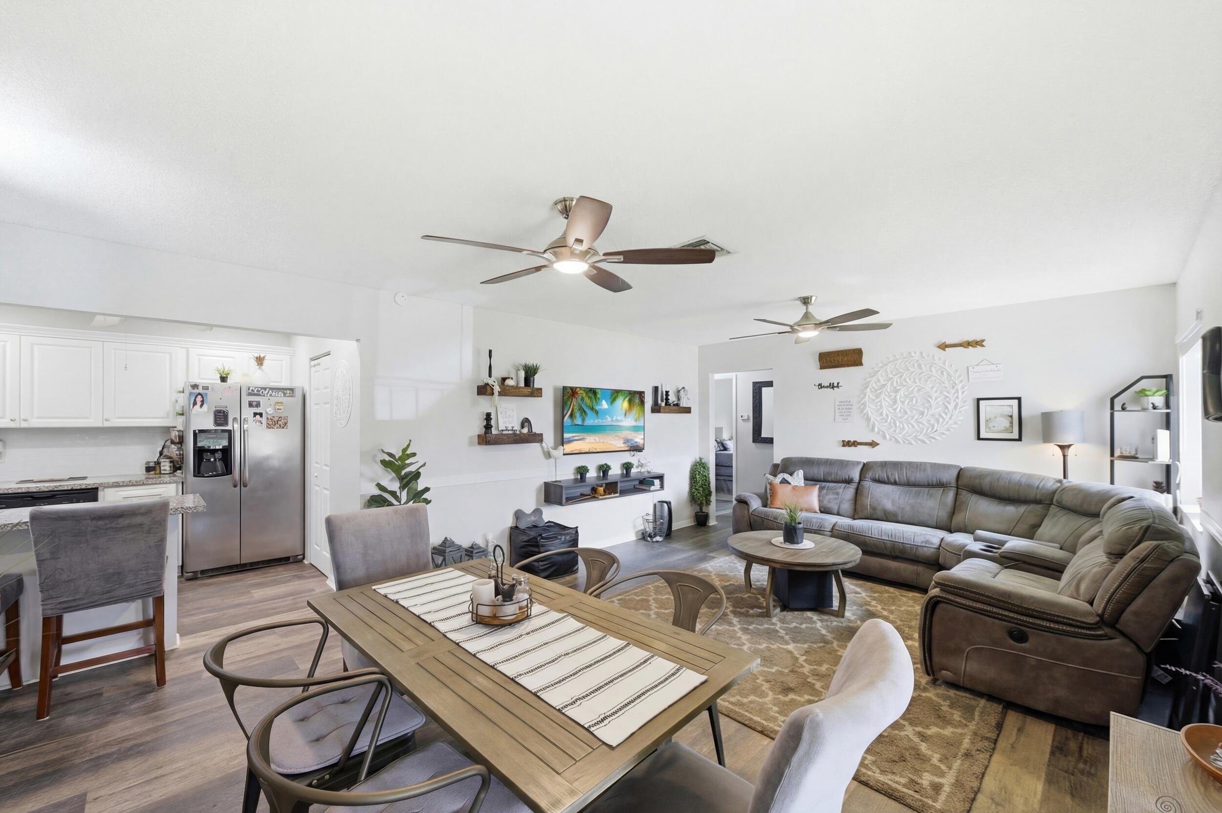 LA PINATA CONDO - Residential