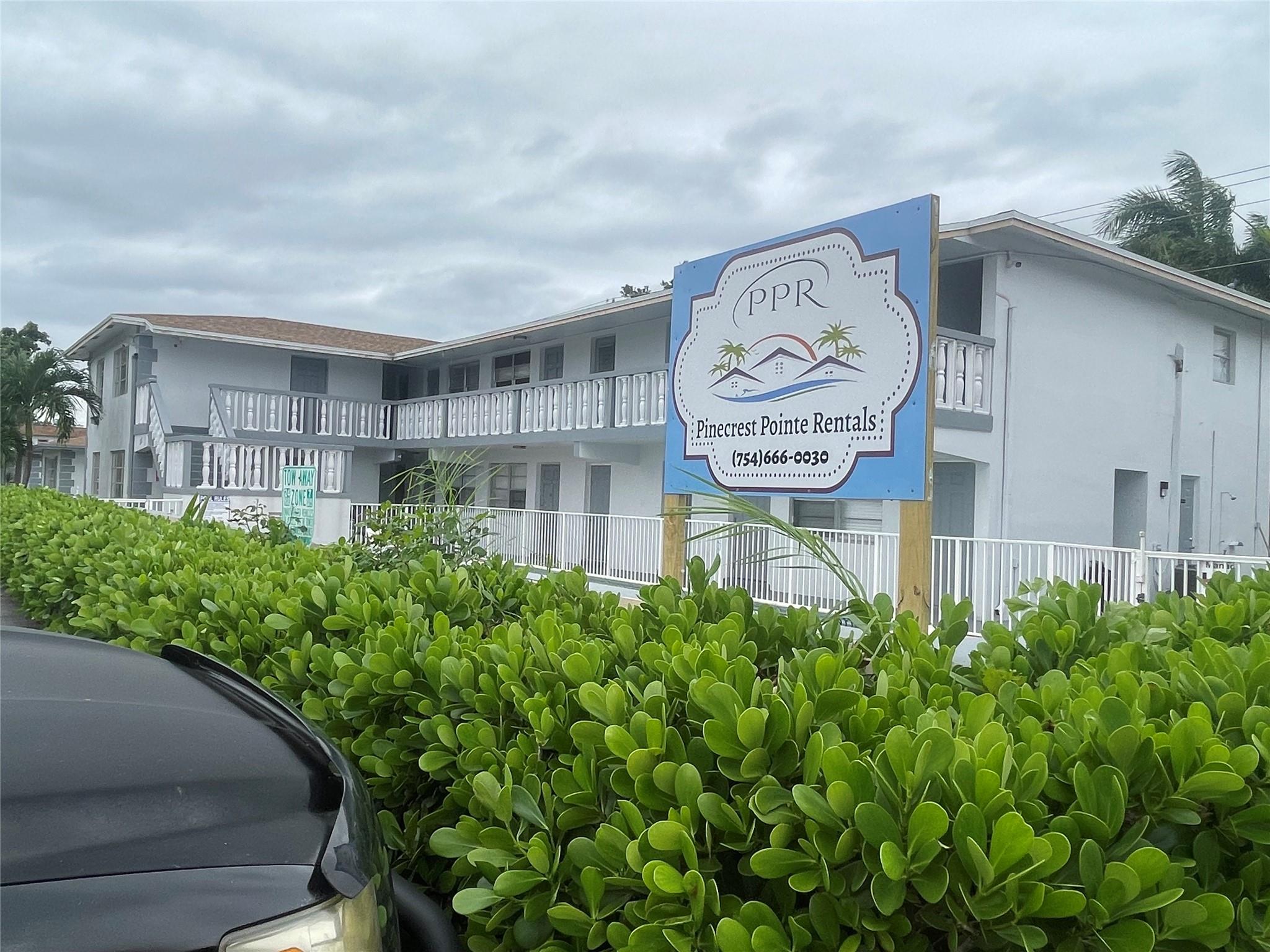 Upgraded , large One Bed One Bath ready to move-in. Highly desirable location , close to US1, quick access to I-95 , Beaches and 20 minutes to the Airport. The unit comes with an extra room which can be an office / child bed/ playroom , new fans , recessed ceiling lights and custom closets. Coin laundry in the building. NO HOA and 24-48 hours approval. No evictions, clean background and 650 min score. Vacant and easy to show. Lower scores could be considered with additional deposit. $2000 closing credit if the buyers uses Seller's preferred lender and Title company.