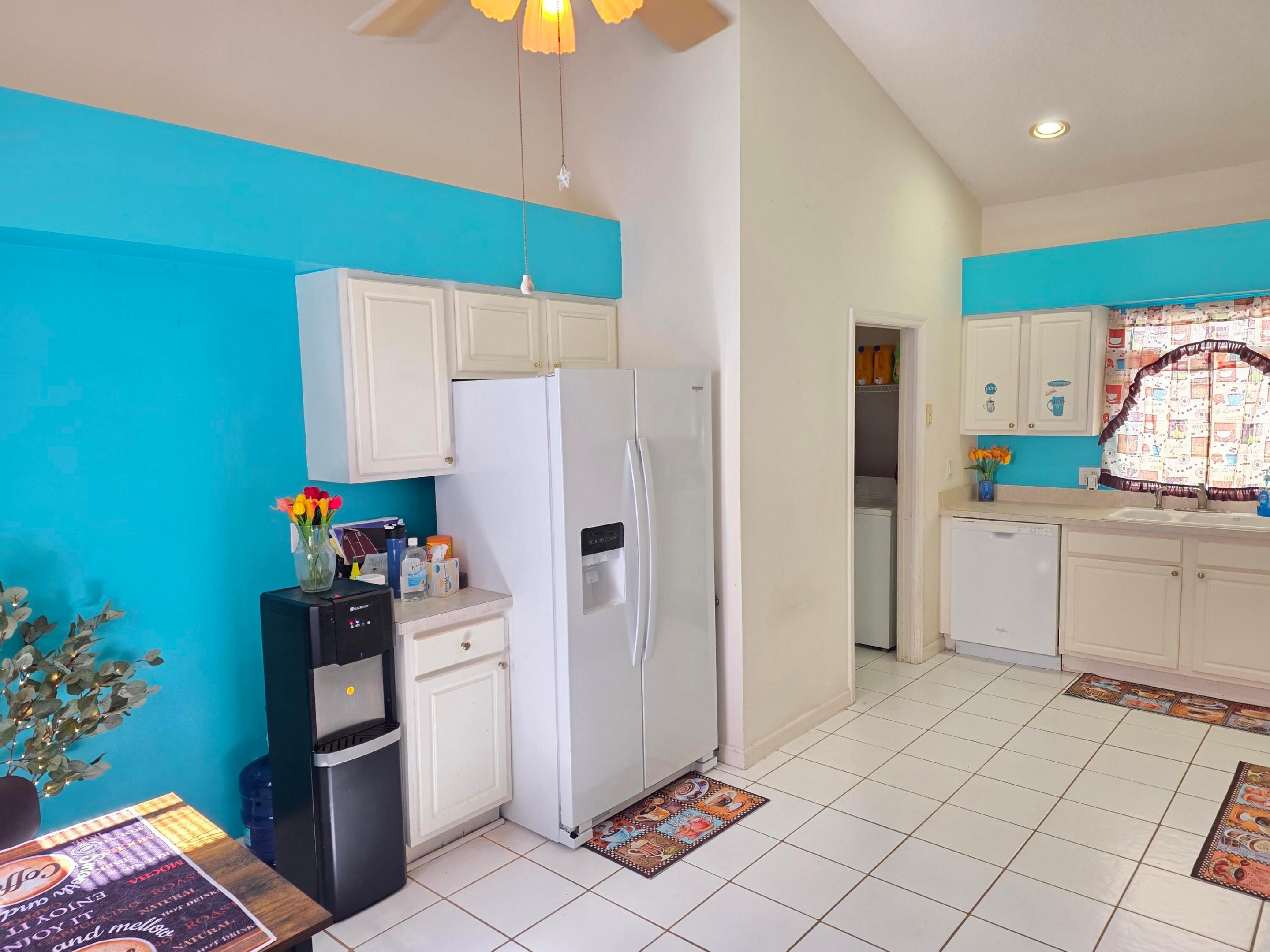 SARATOGA AT ROYAL PALM 1 - Residential