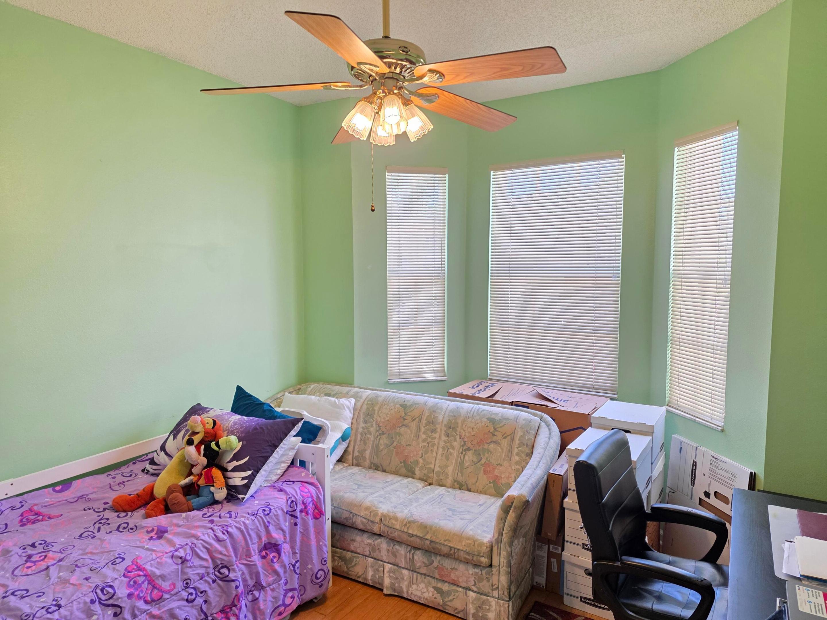 SARATOGA AT ROYAL PALM 1 - Residential