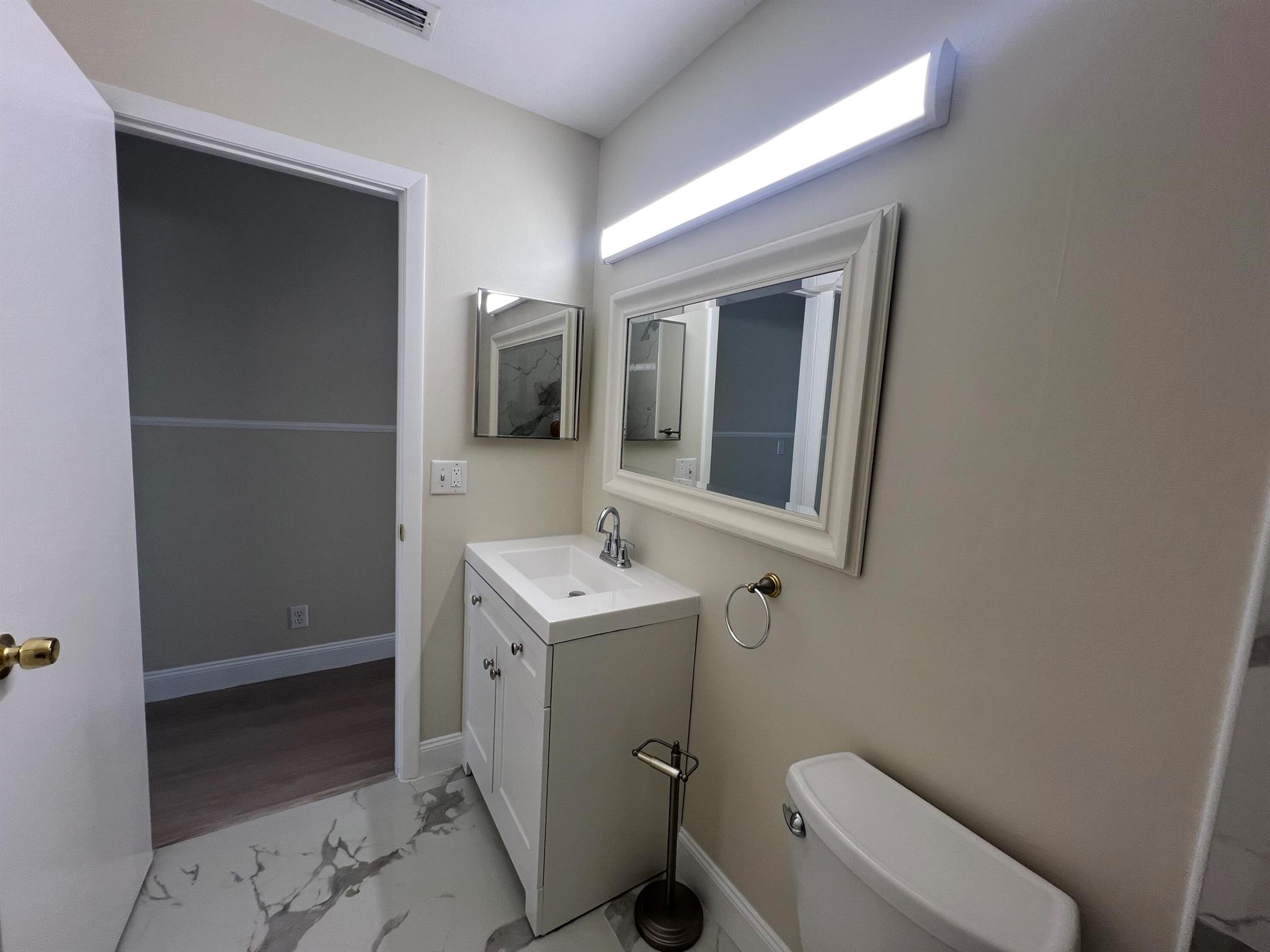 PALM CLUB - Residential