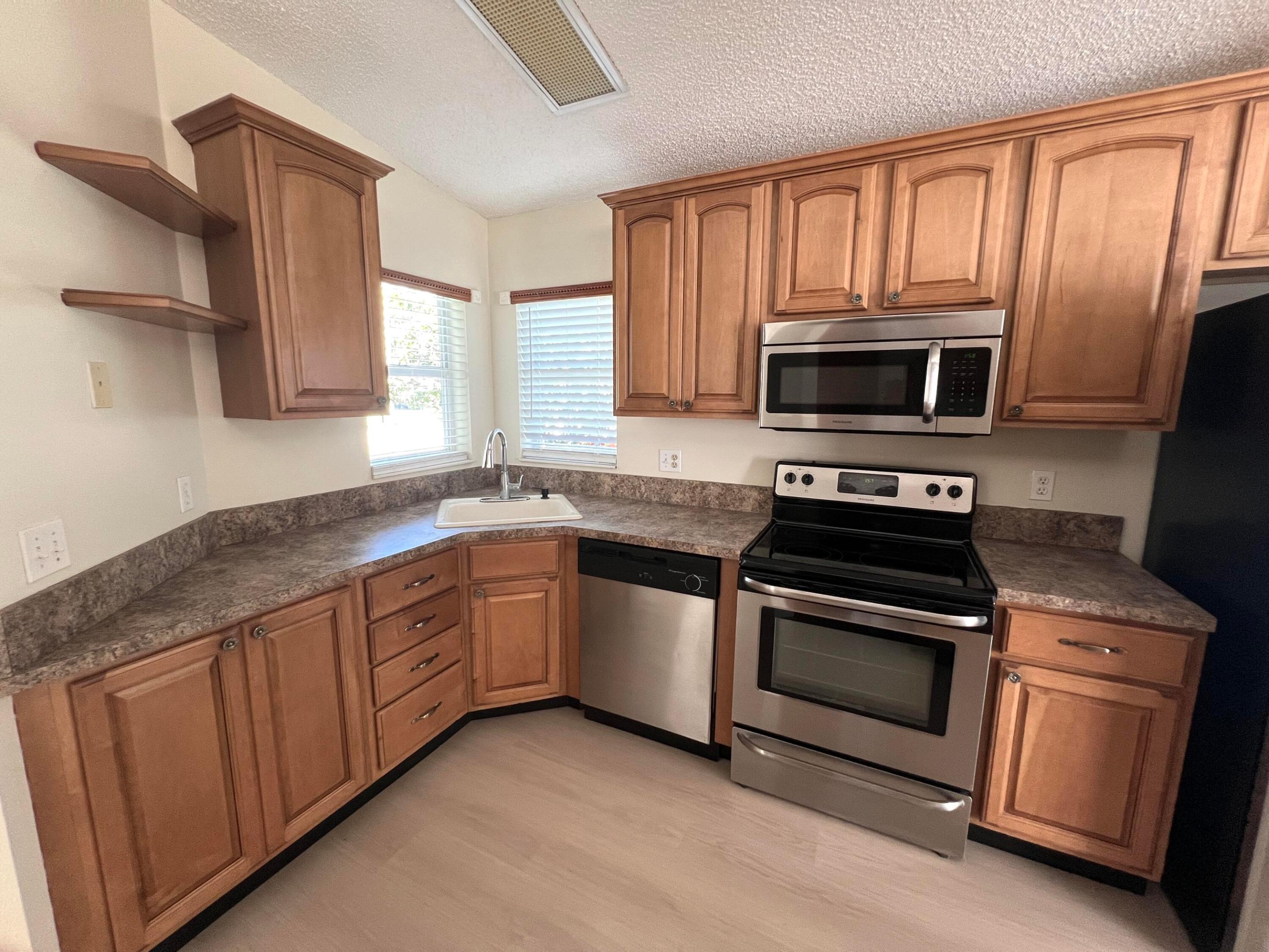 1206 Pine Sage Circle