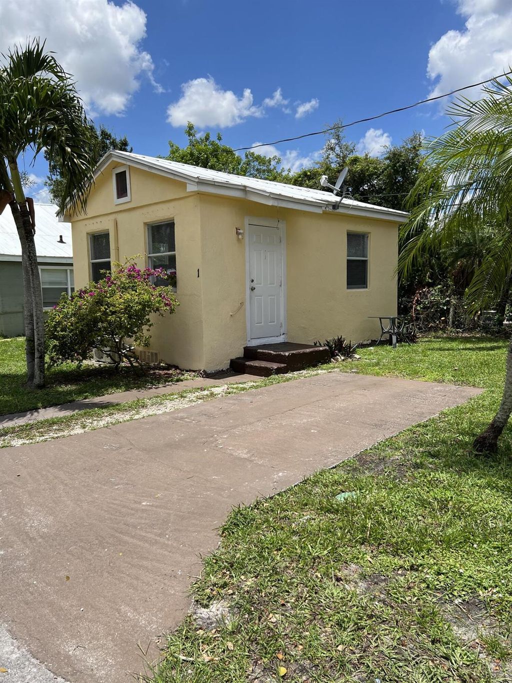 Photo of 3790 Gulfstream Road #1, Palm Springs, FL 33461 (MLS # R10898737)