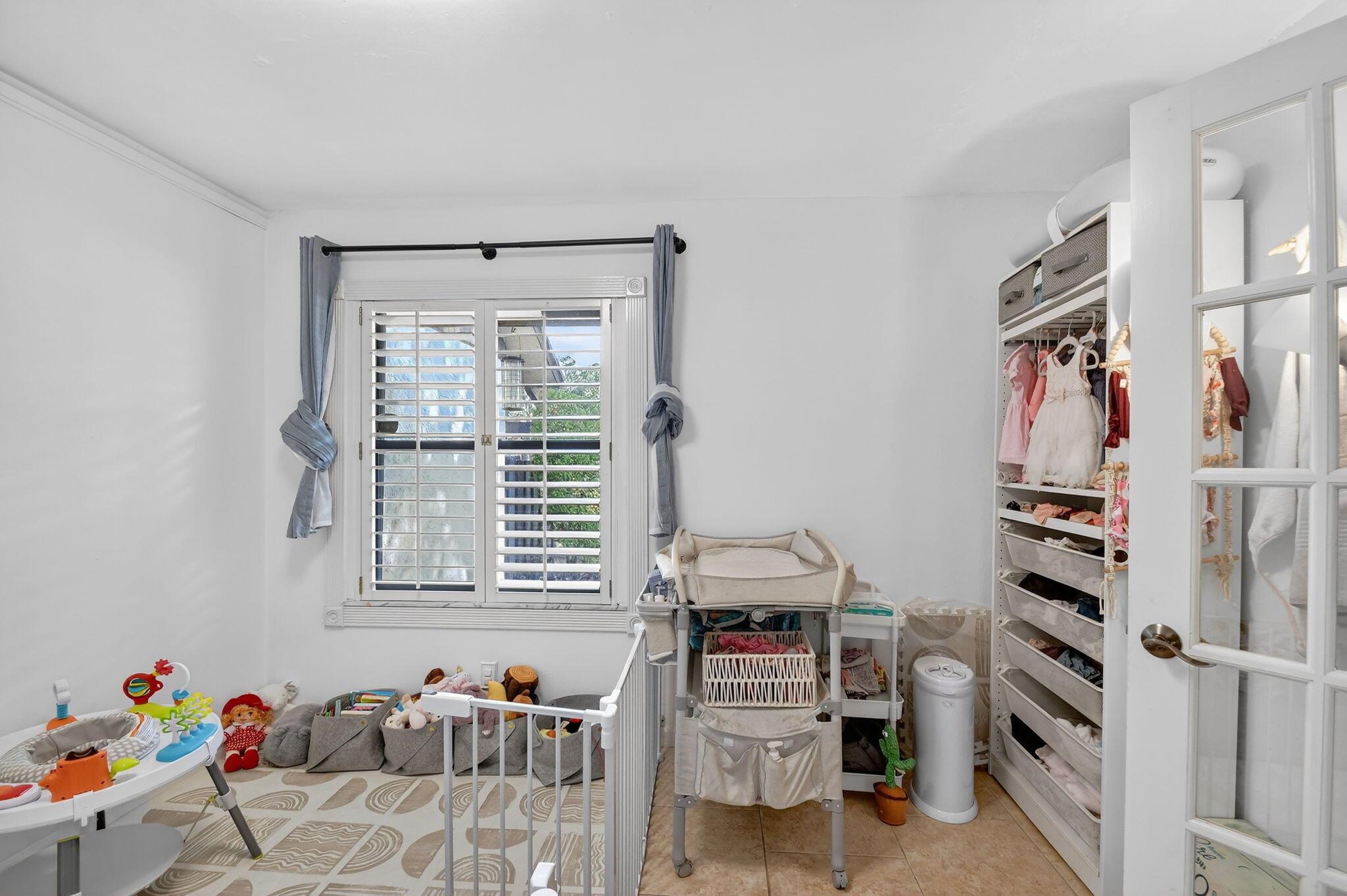 Tradwinds - Residential