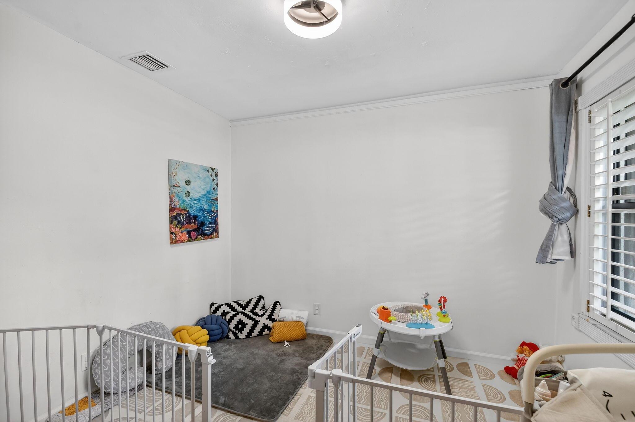 Tradwinds - Residential